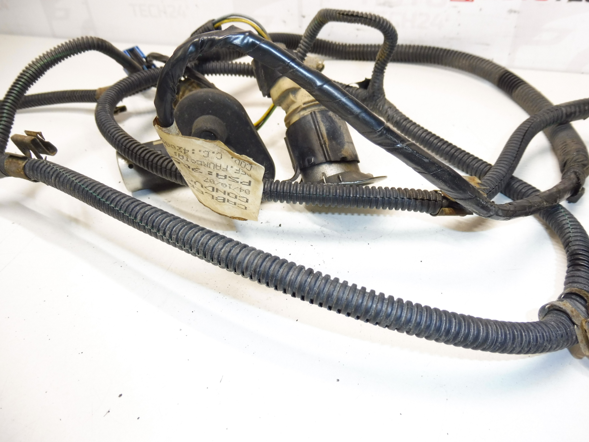 PDC-johdotus antureilla Peugeot 307 9653217780 6528T7