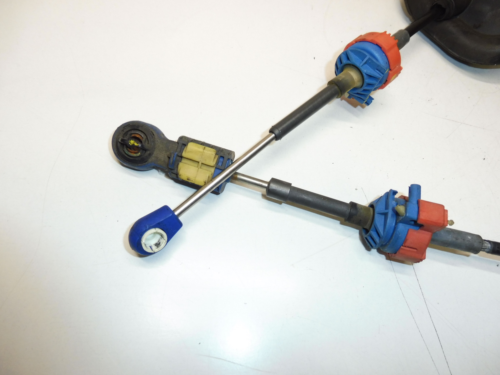 Vaihdevipu automaatti Peugeot 307 Citroen C4 2444EQ 1684689780