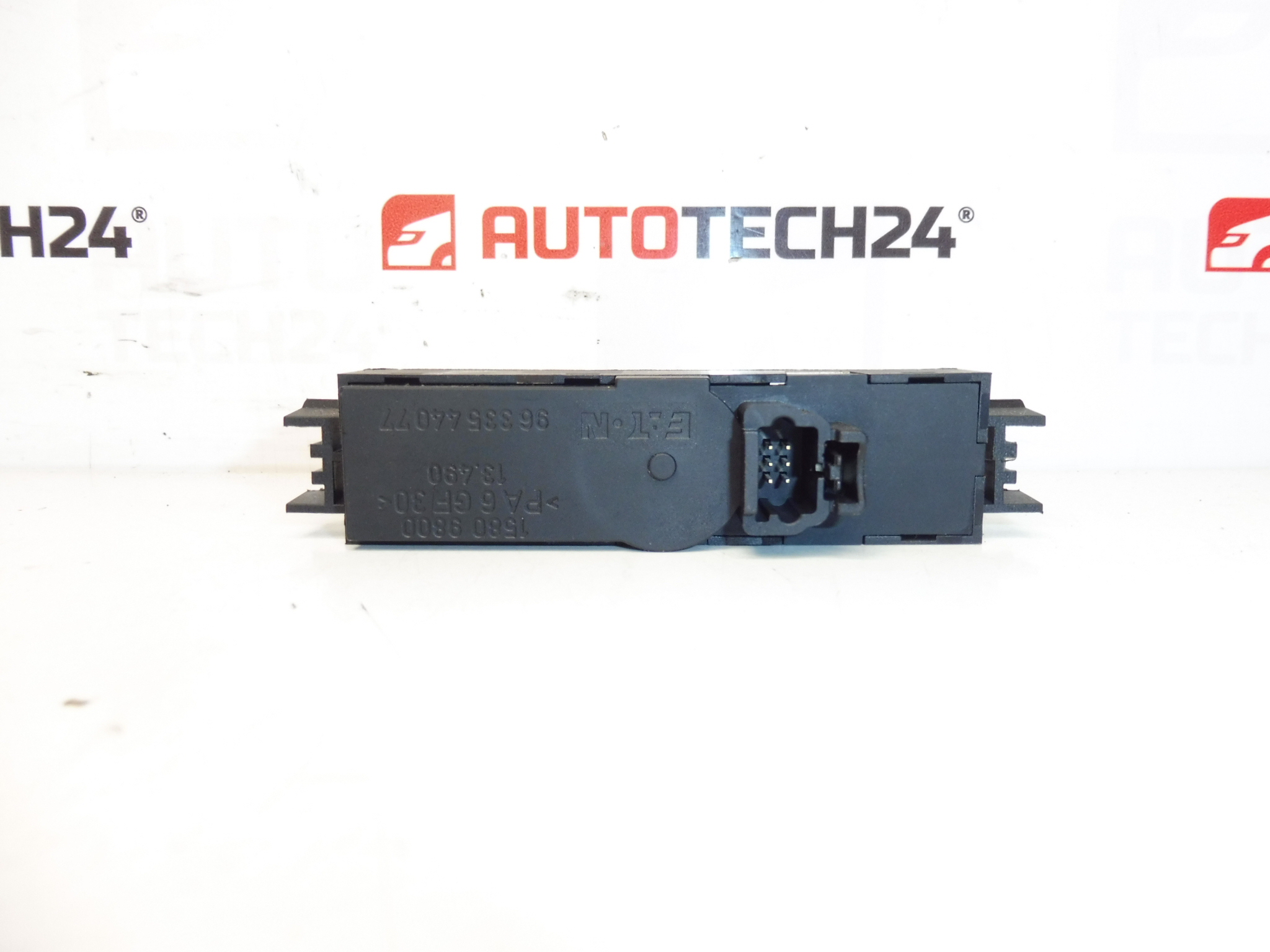 Navigointiohjain Peugeot 607 9633544077 656362