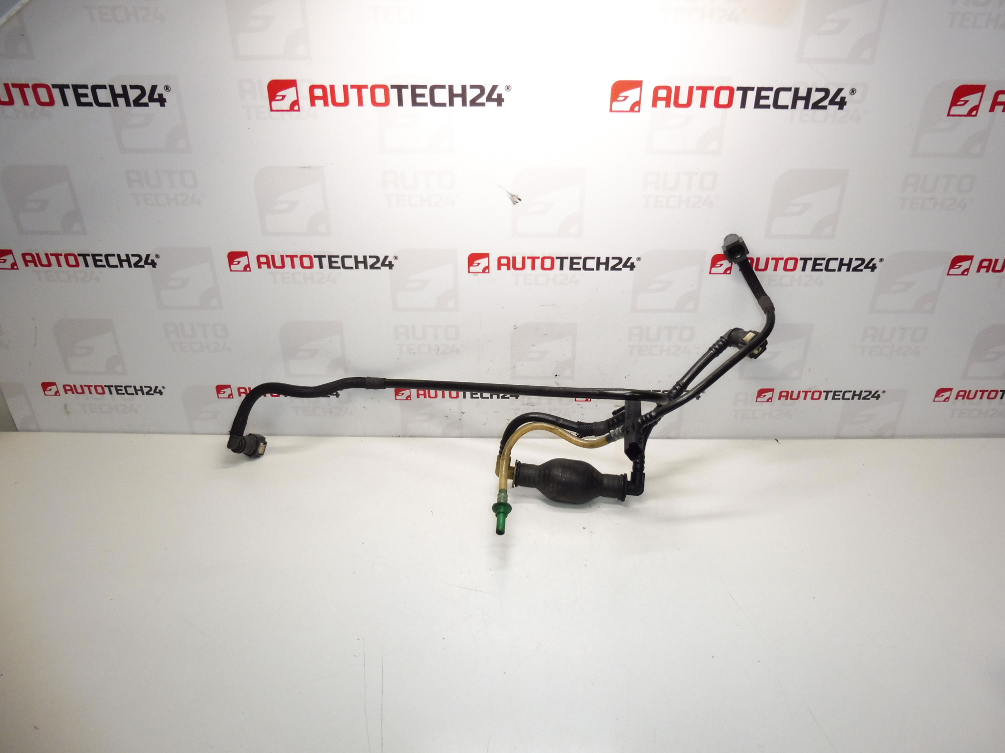 Lämpötila-anturi Citroën Peugeot 2.0 HDI RHR 9635692580