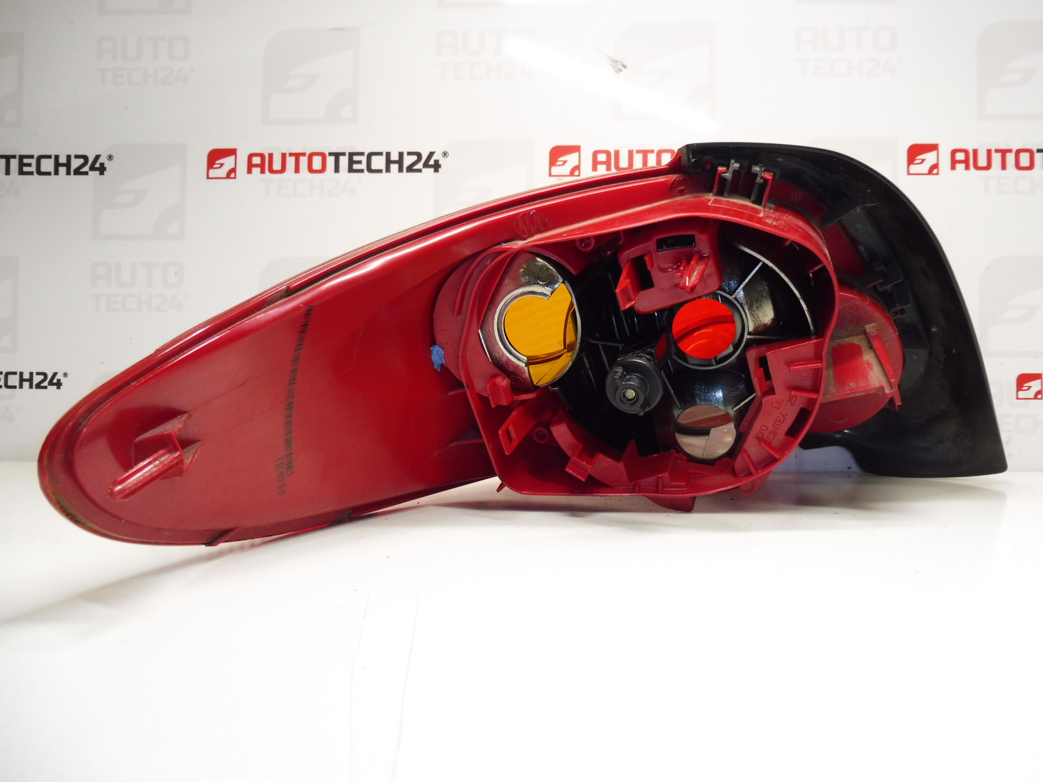 Oikea takavalo Peugeot 206 CC 6351S1