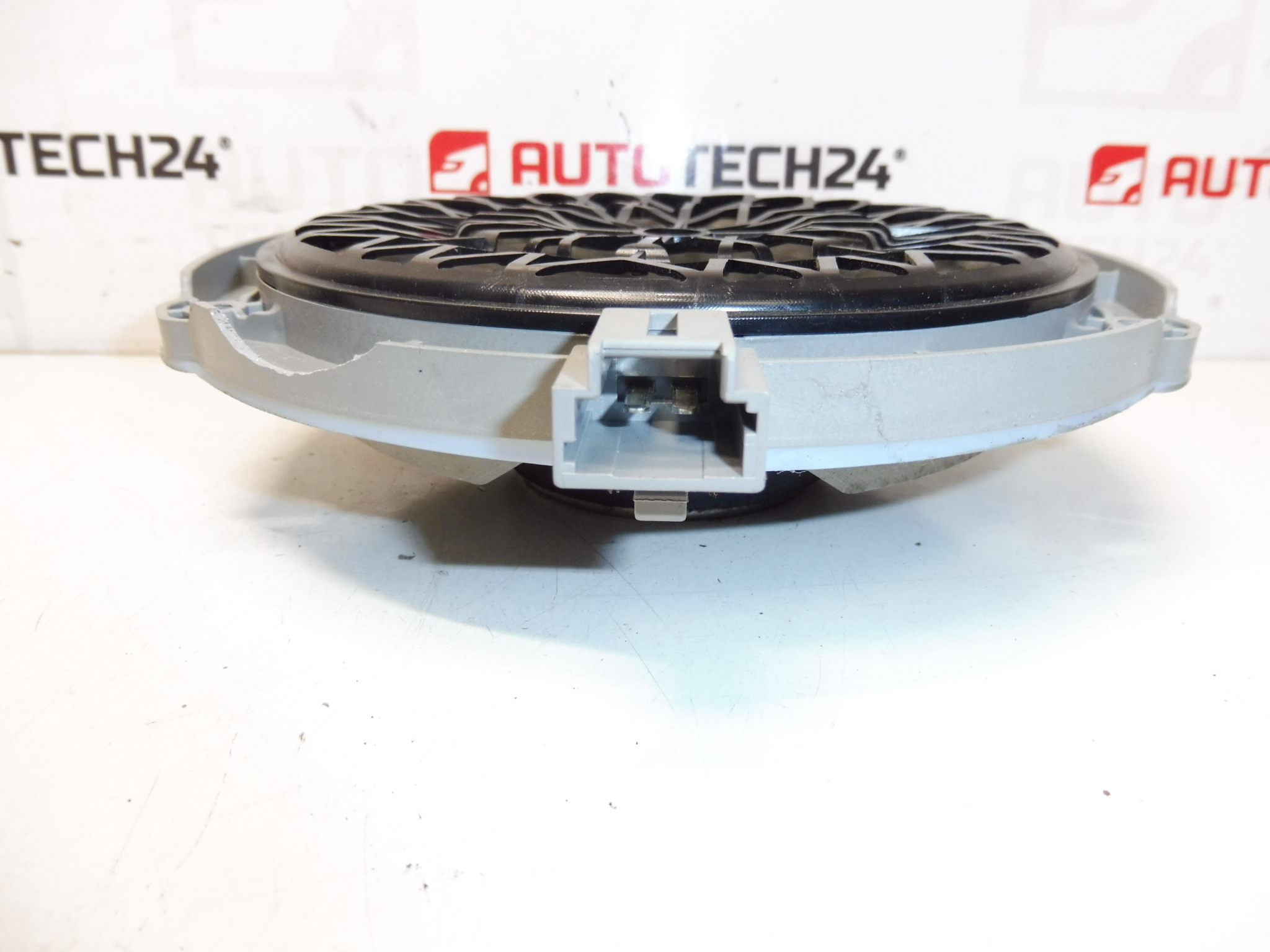 Kaiutin Citroën Peugeot DS 9809320280