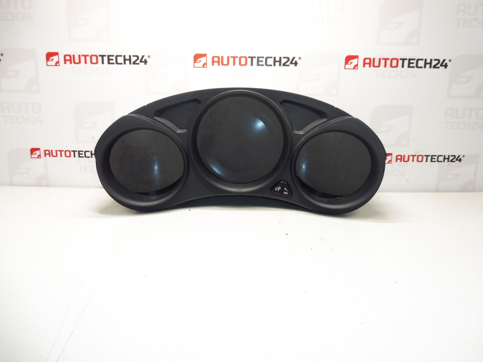 Nopeusmittarin ajokilometri 94000 km Citroen C4 B7 9812832380 A2C97398300