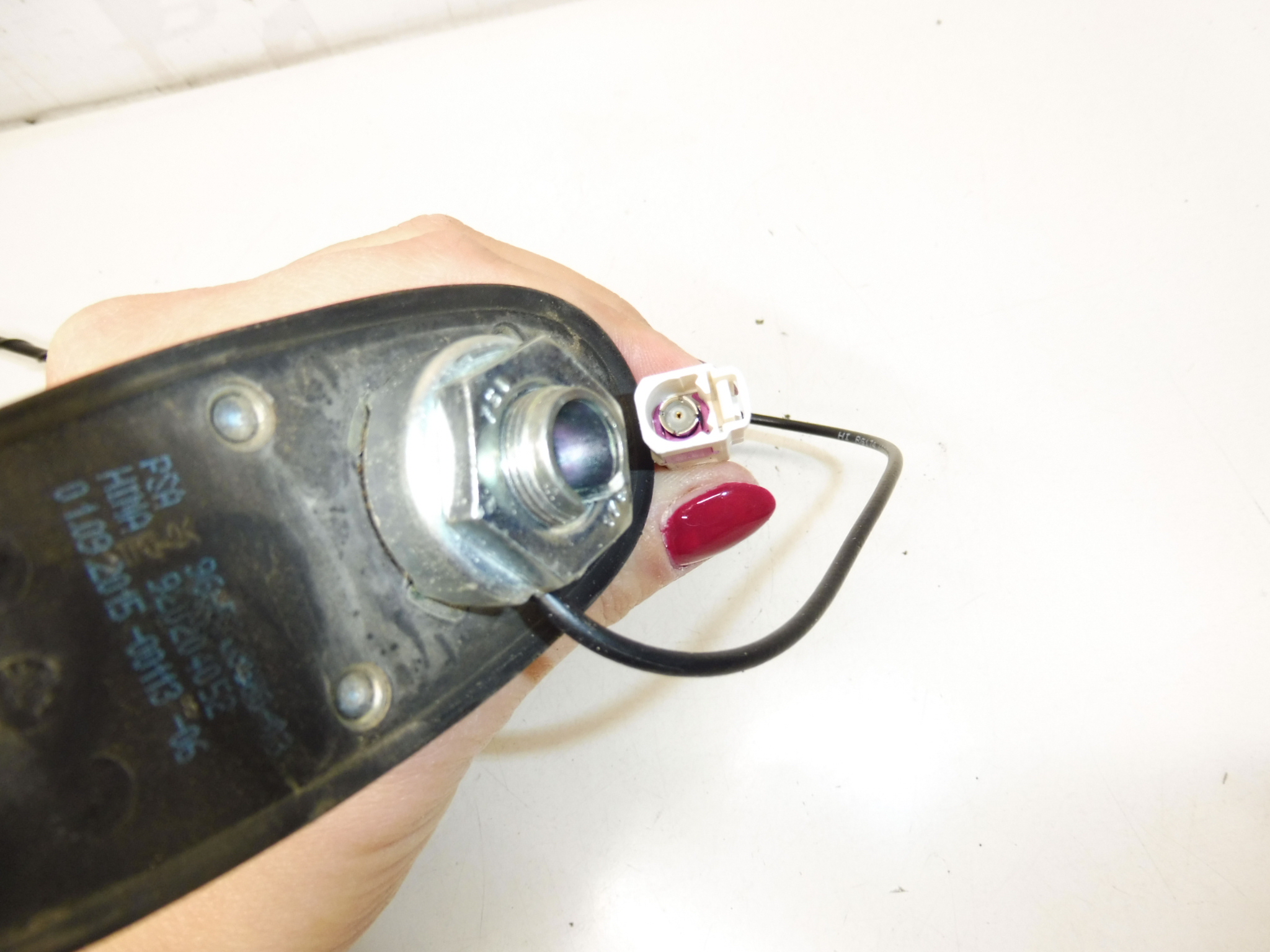 Antenni Citroën C4 II B7 ja DS4 9665363880 658770