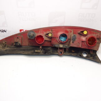 Oikea takalamppu Citroën C5 I and II Kombi 9637356480 6351P7