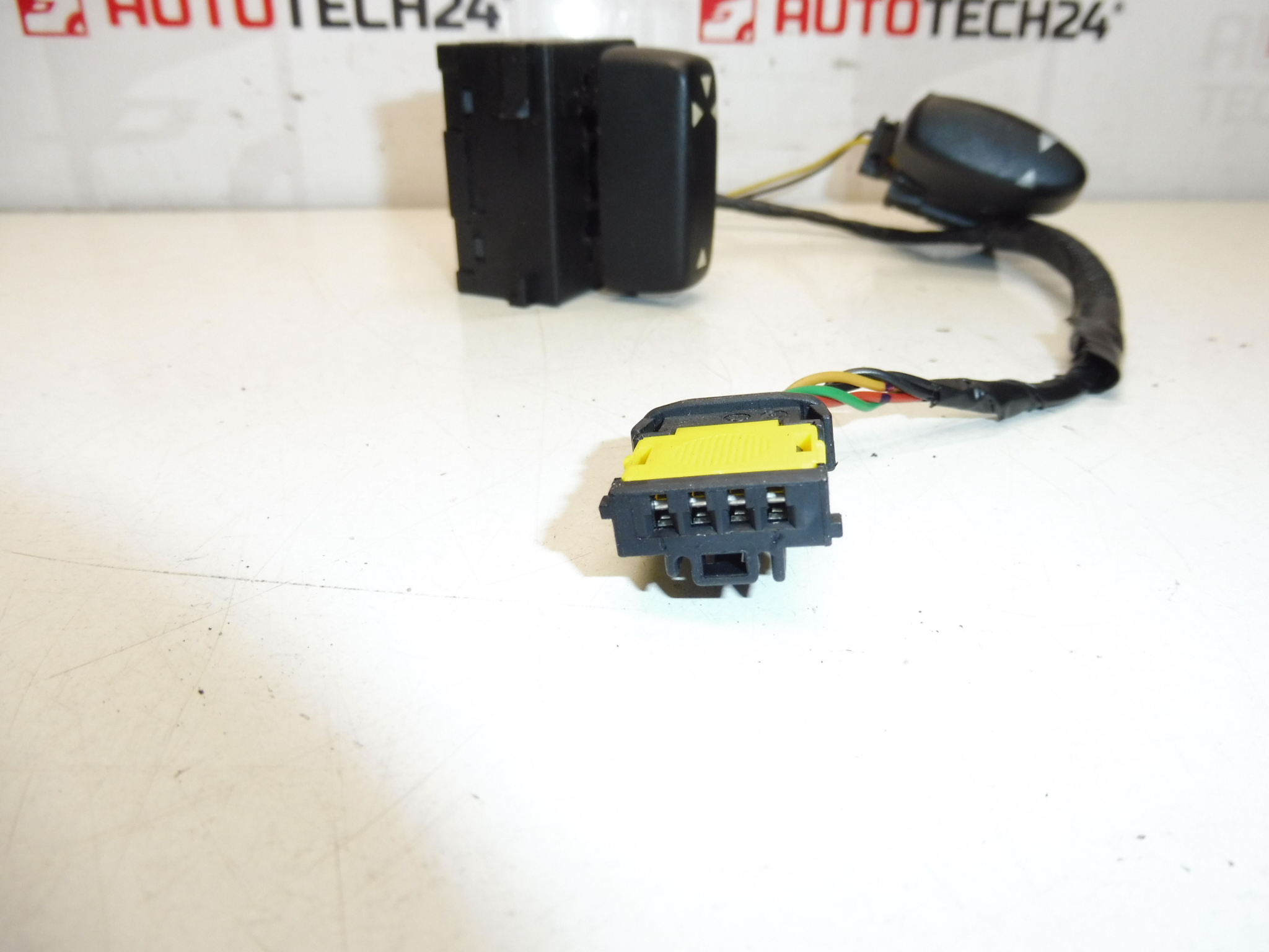 Citroën Peugeot 944931200ZL SEAT KULJETUS