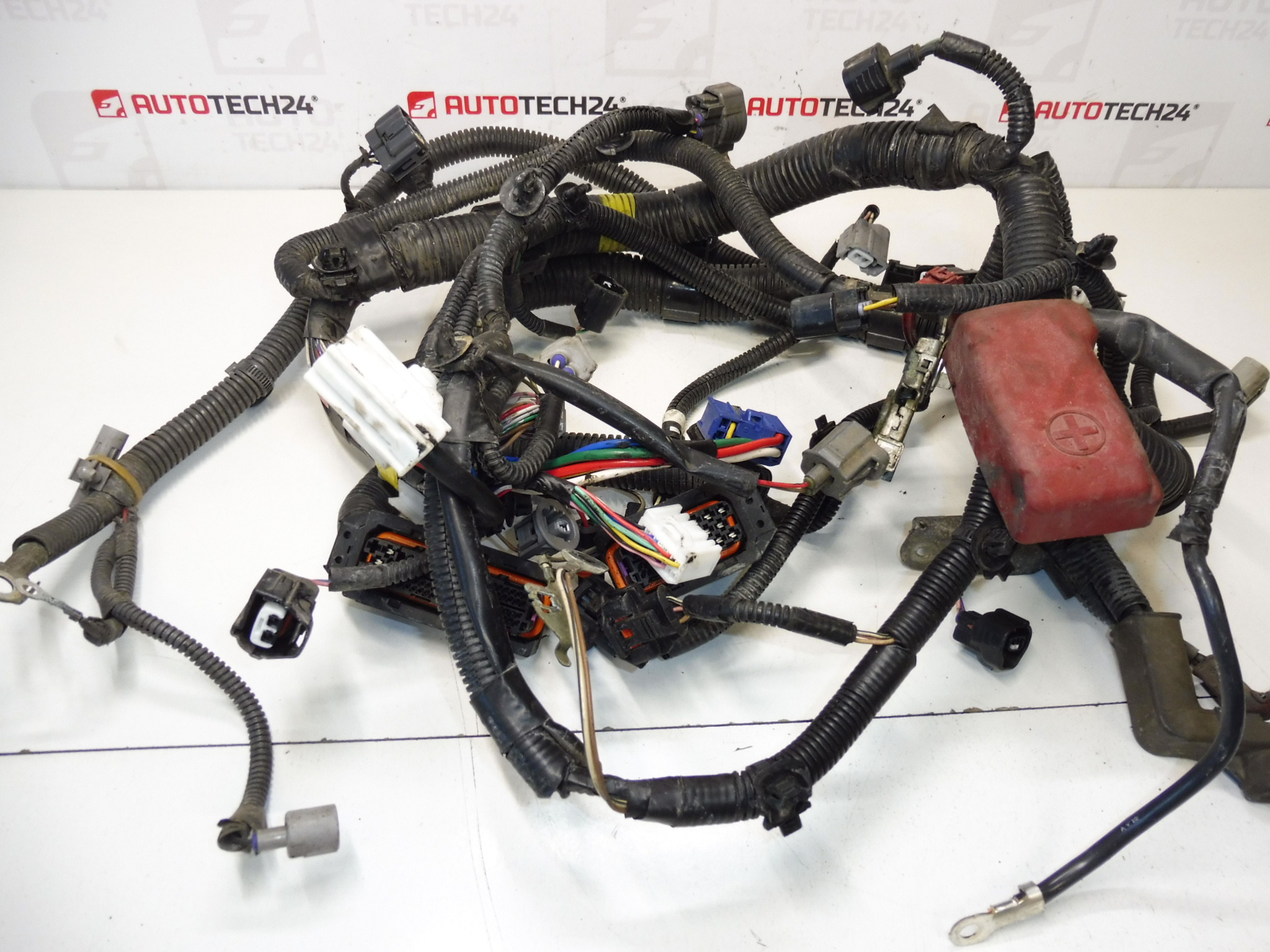 Citroën Peugeot 1.0 KR Automaattinen 821210H310