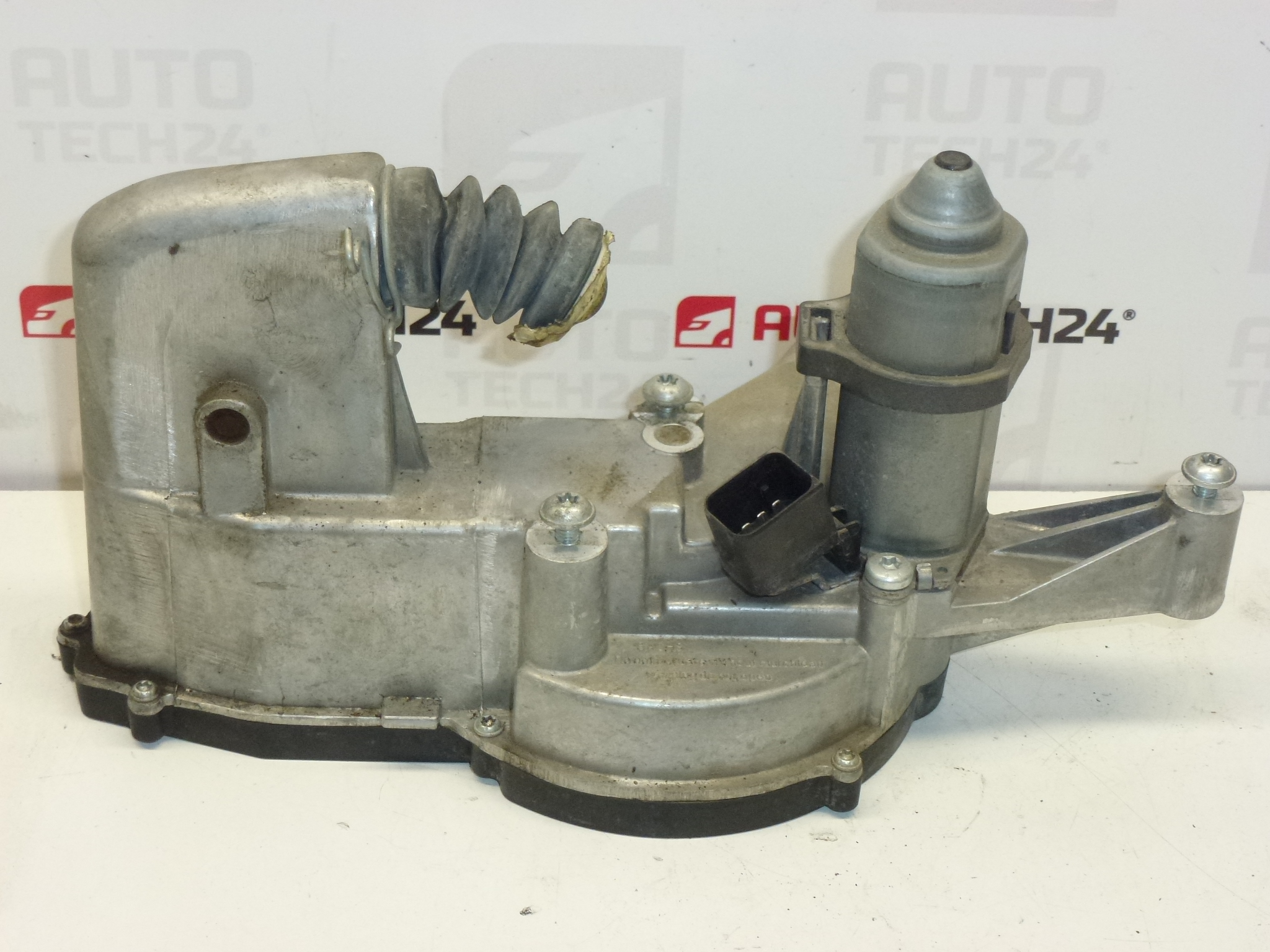 Kytkimen toimilaite SENSODRIVE Citroën C2 C3 3981000089 218252