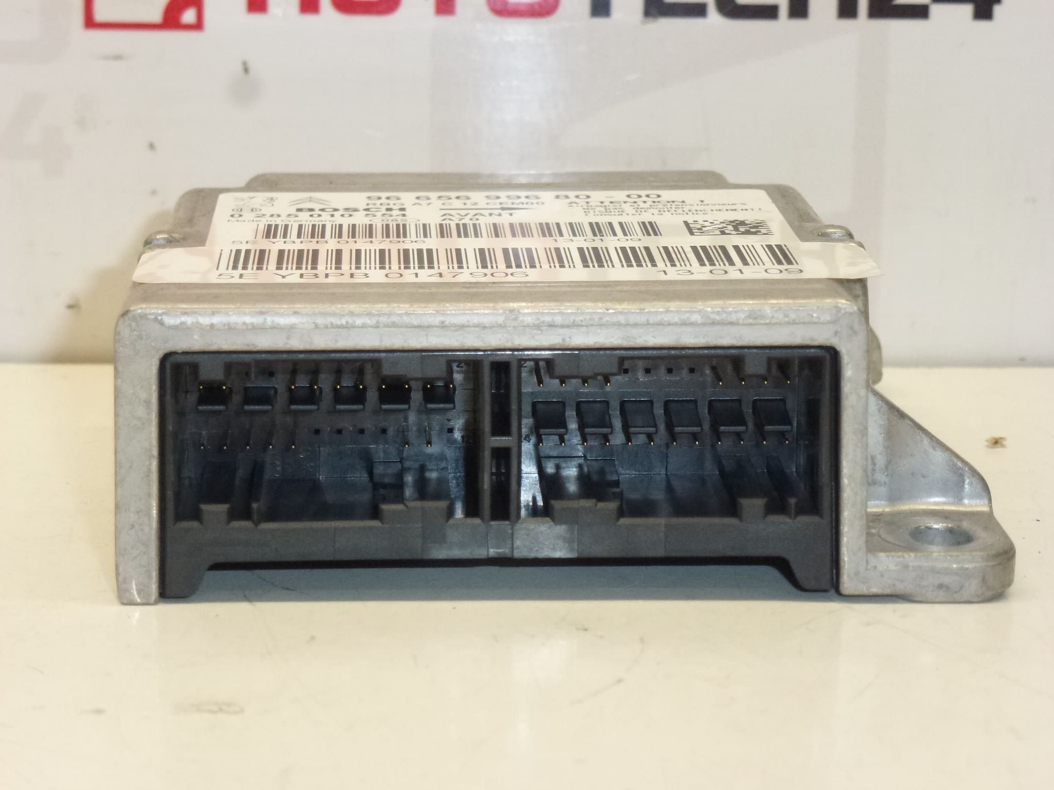 Bosch Peugeot 207 turvatyynyyksikkö 9665699680 6546J8