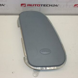 Istuimen turvatyyny vaaleanharmaa oikea Citroën C2 C3 96462516LT 8216Q7