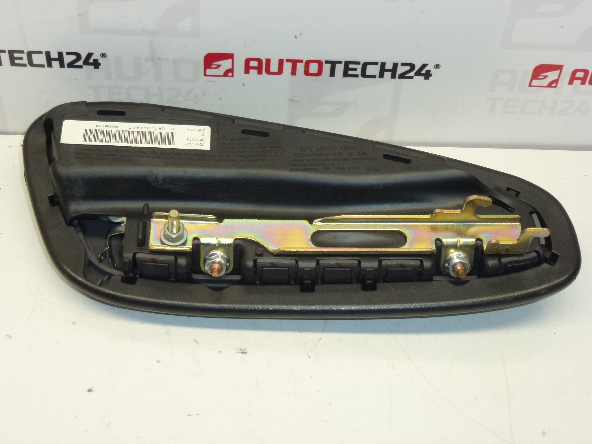 Istuimen matkustajan turvatyyny Peugeot 206 96498617YK 94597648YK 8216P1