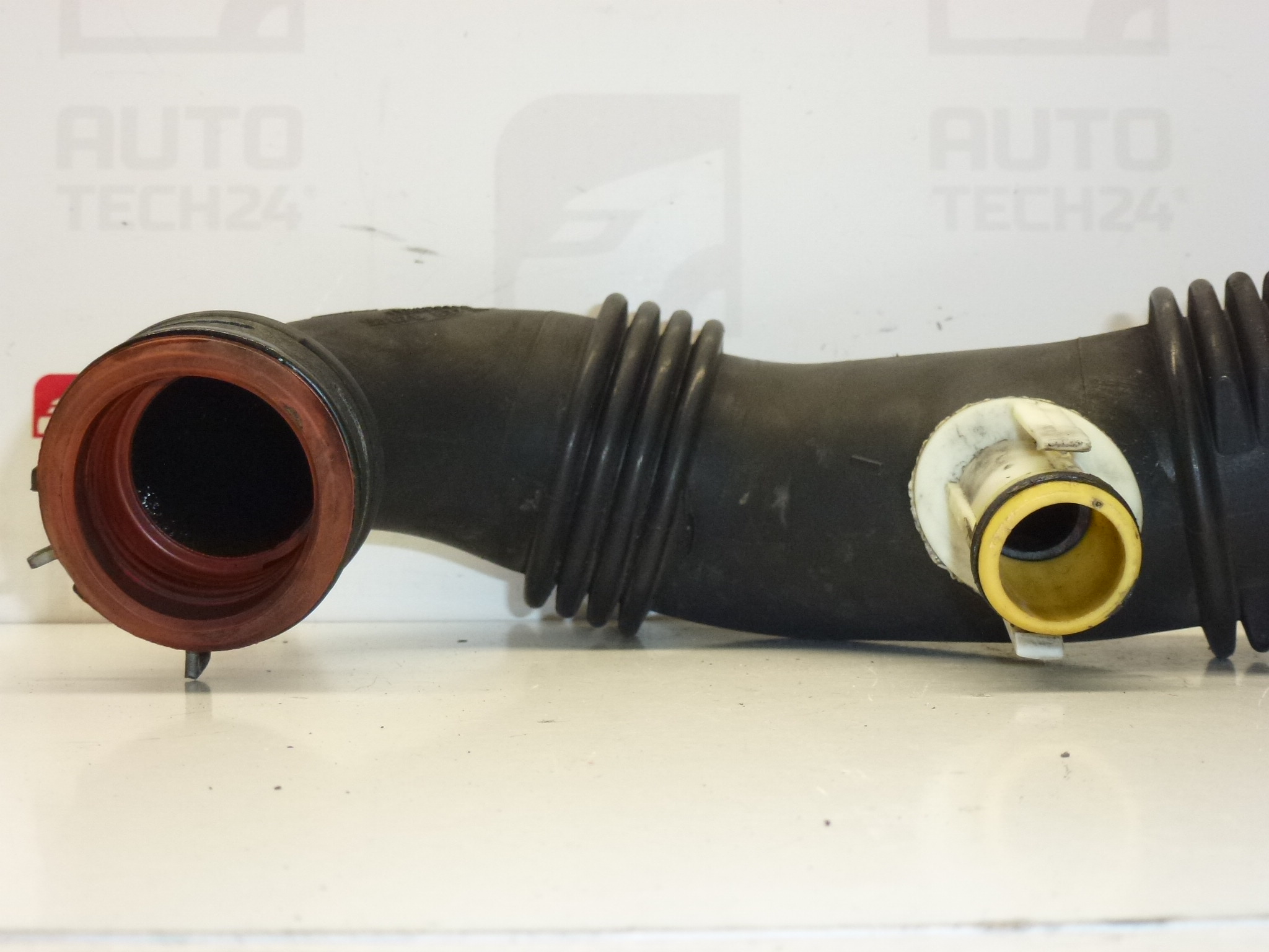 Turboletku 1.6 HDI Citroën Peugeot 9687883680 1434E1