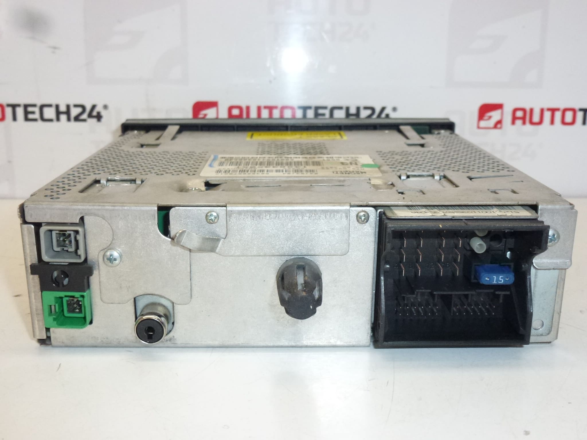 Citroën C8 RT3-N3 14983350XT 6560TT autoradio