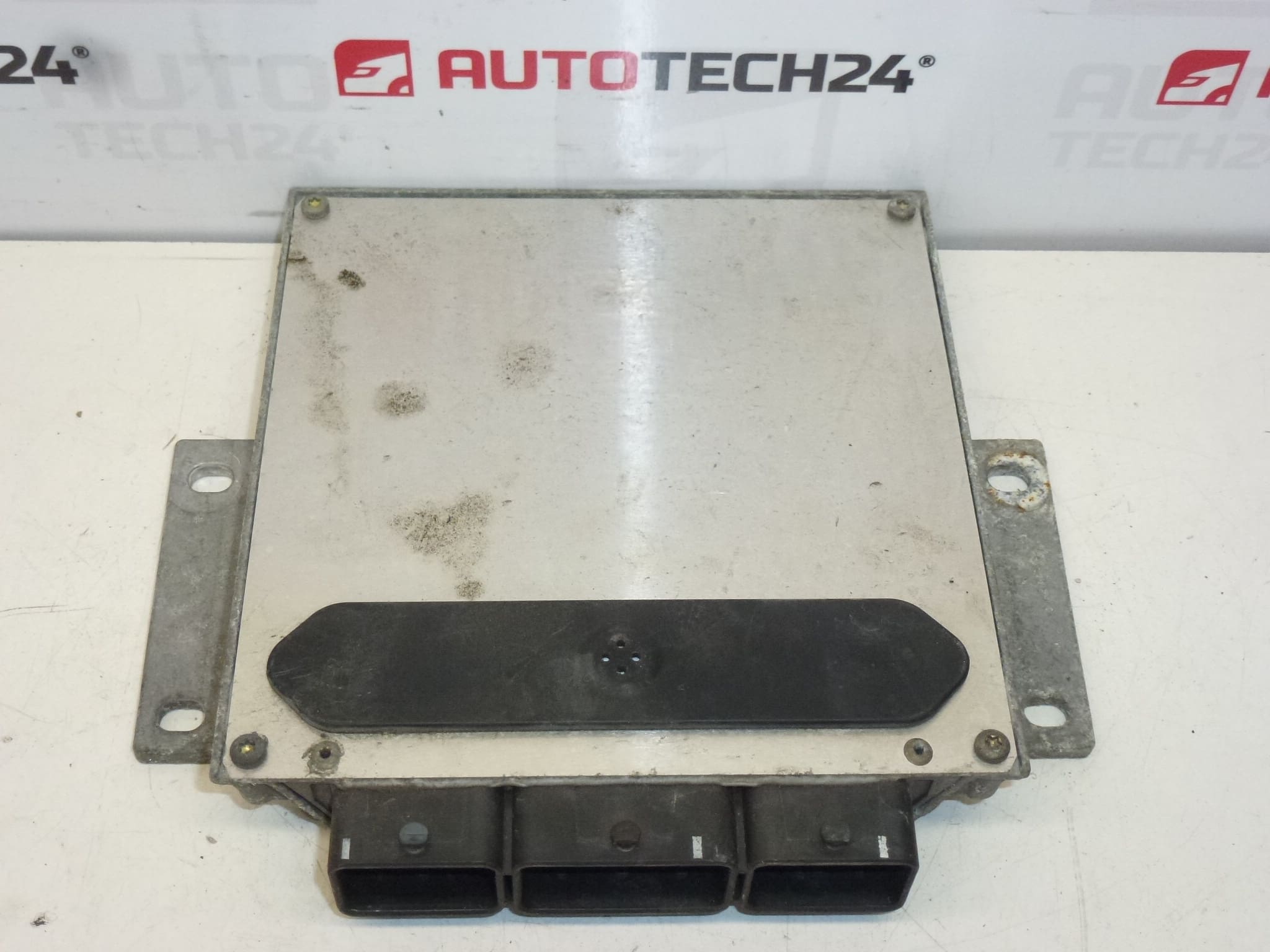 Ohjausyksikkö IAW 48P2.7H 9646570280 9645989480 1938VY