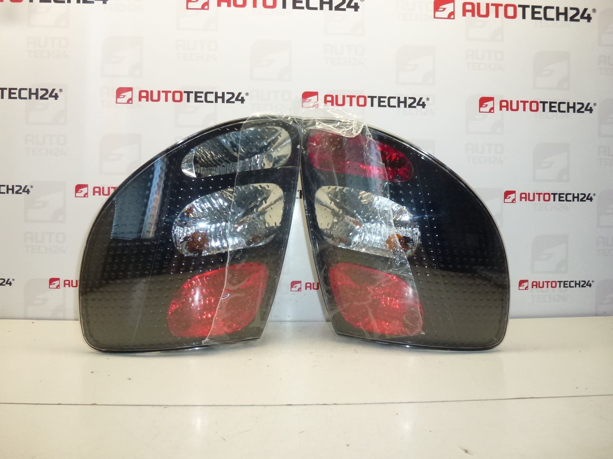 Uusi takavalo - KIT Citroën C3 PLURIEL 6350FL 6351FL 6350R6 6351R6