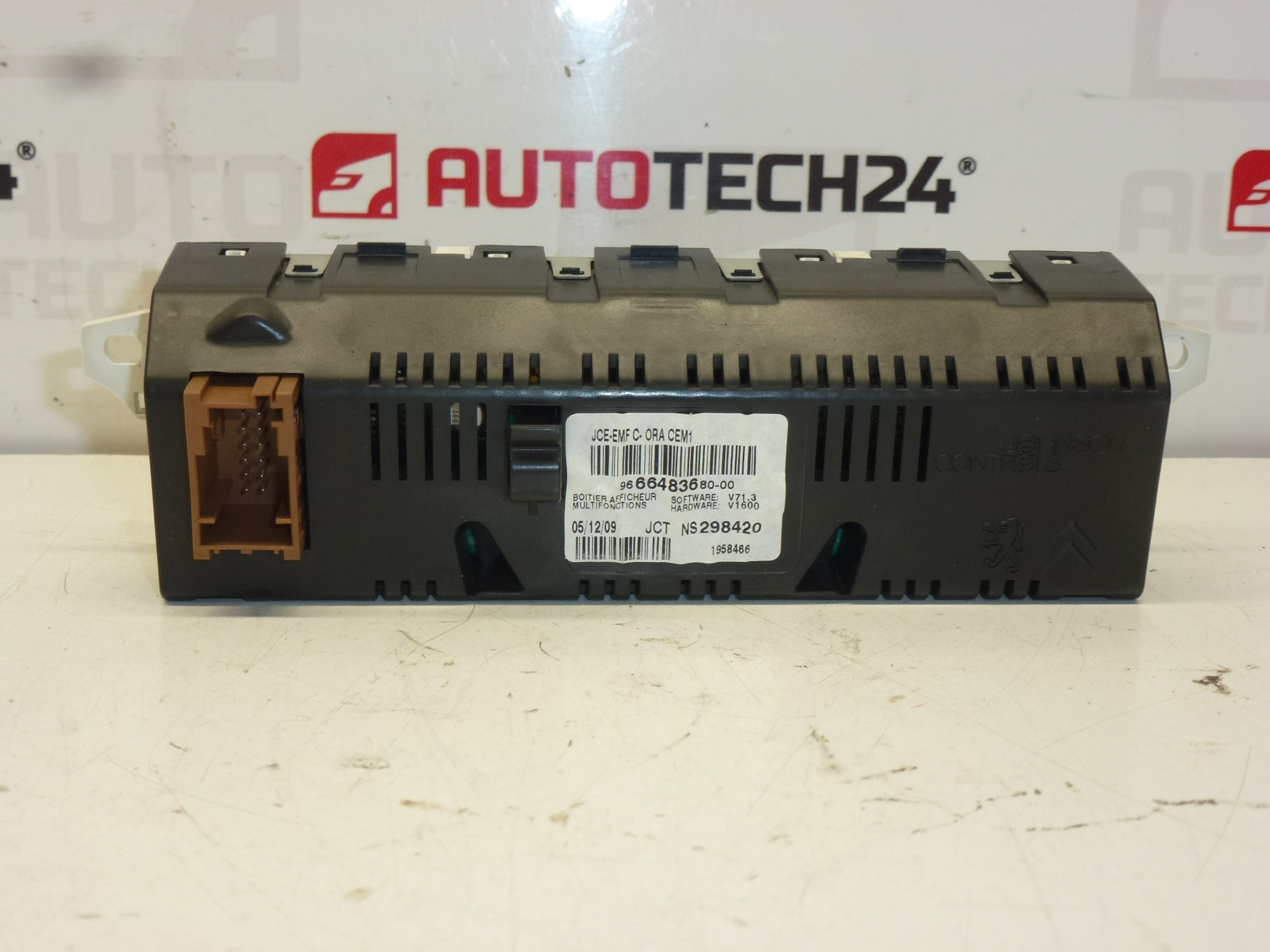 Citroën Peugeot tietokoneen radionäyttö 9666483680-00 6593H7
