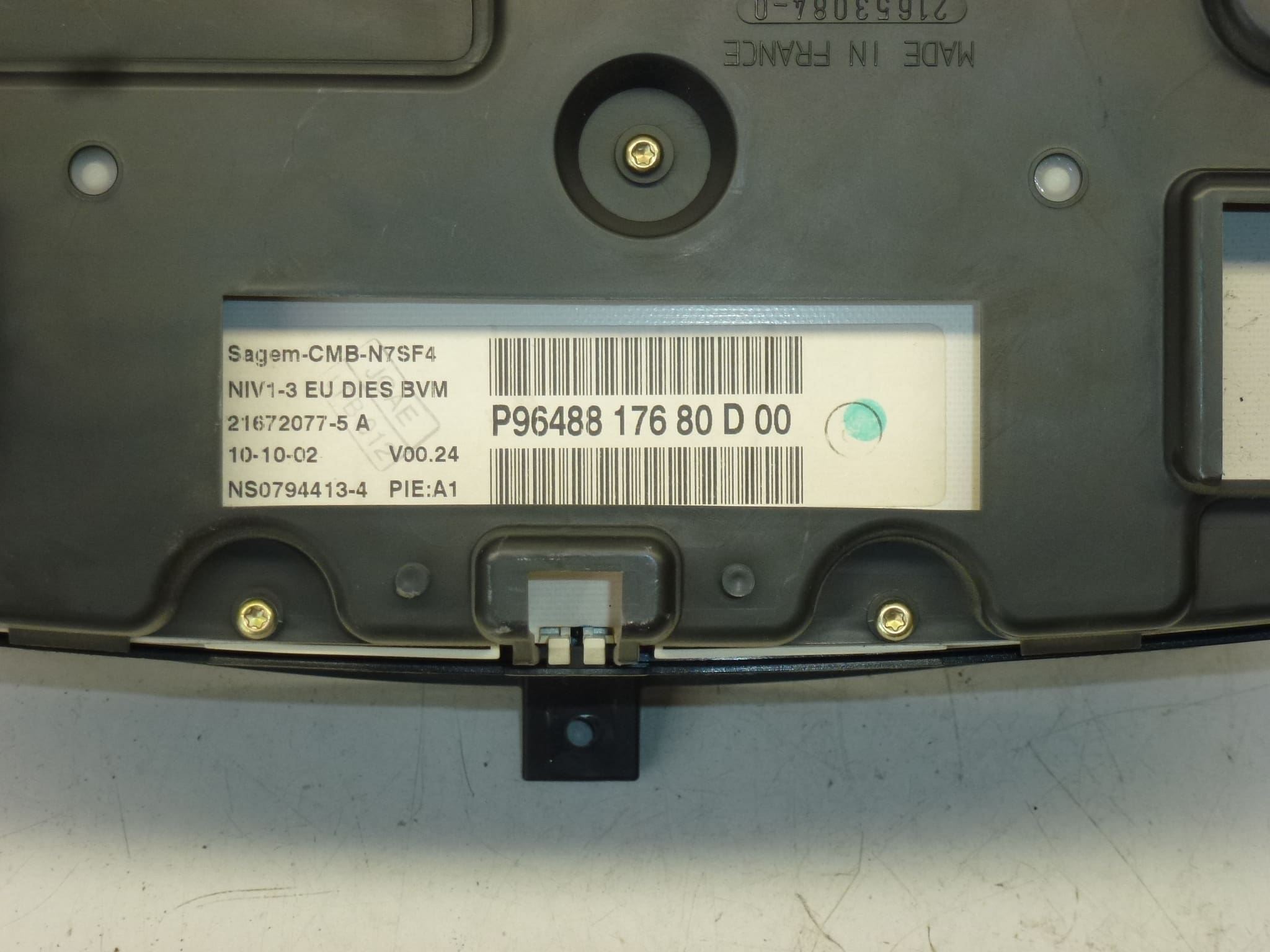 Nopeusmittarin hälytykset 262000 km Citroën Xsara Sagem 9648817680 6104TC