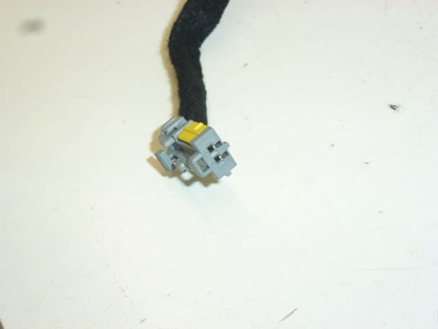 Oikea aurinkosuoja Citroën Peugeot 8143XX 16118599BJ