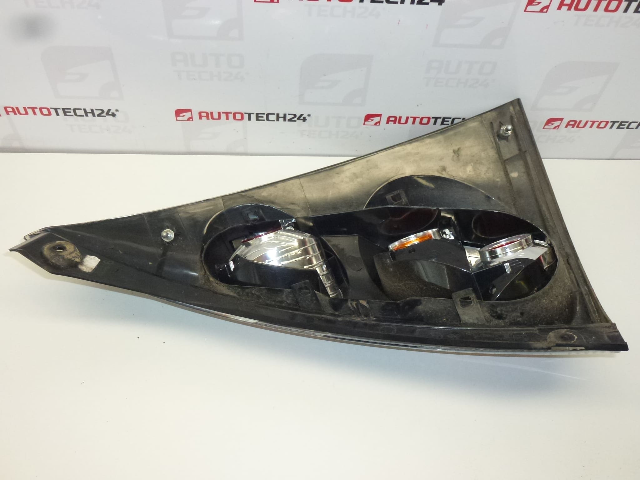 Vasen takavalo Citroën C1 81560-0H060 6350X8