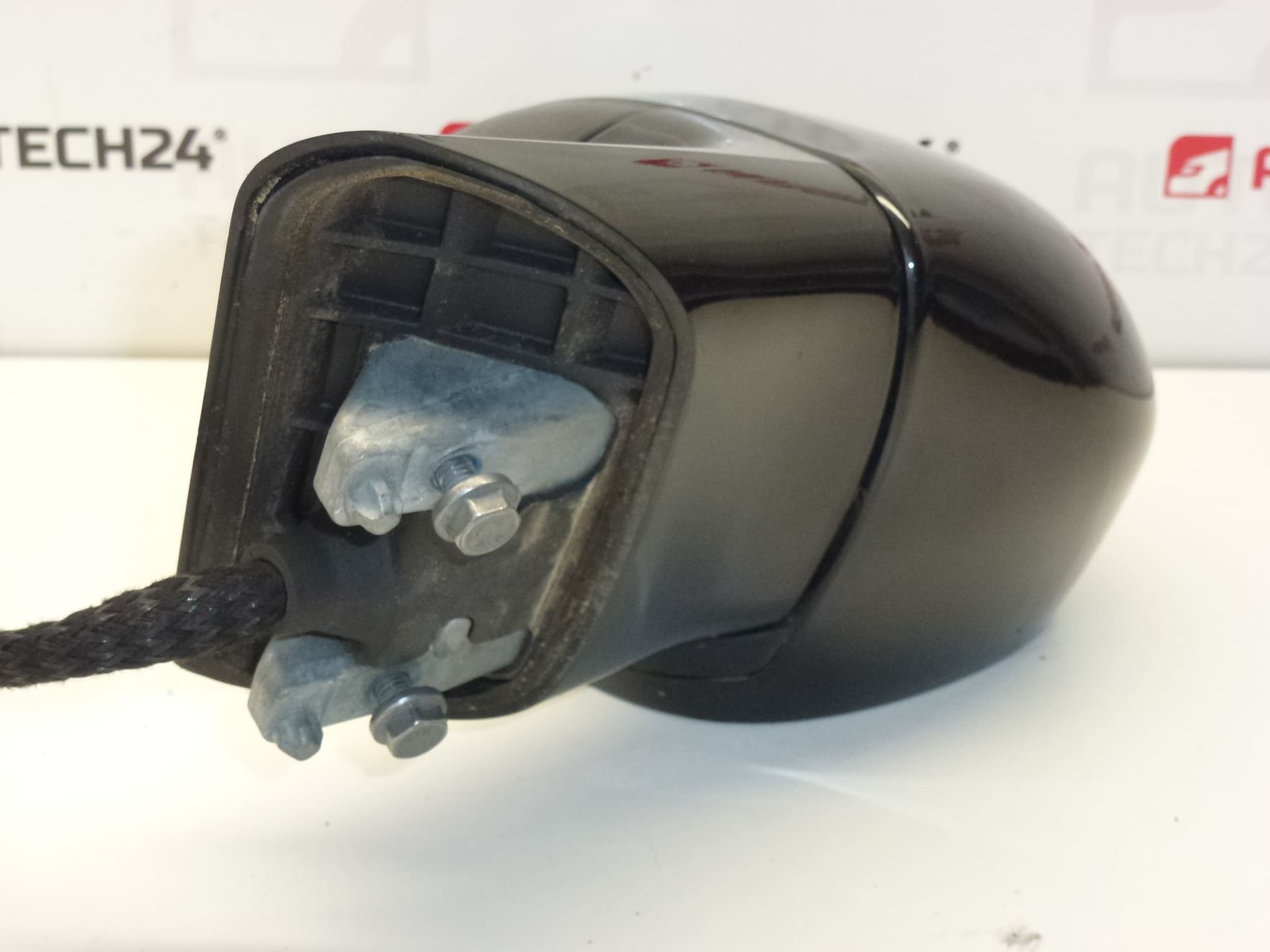 Oikea sivupeili Citroën C4 8149ZV EXL