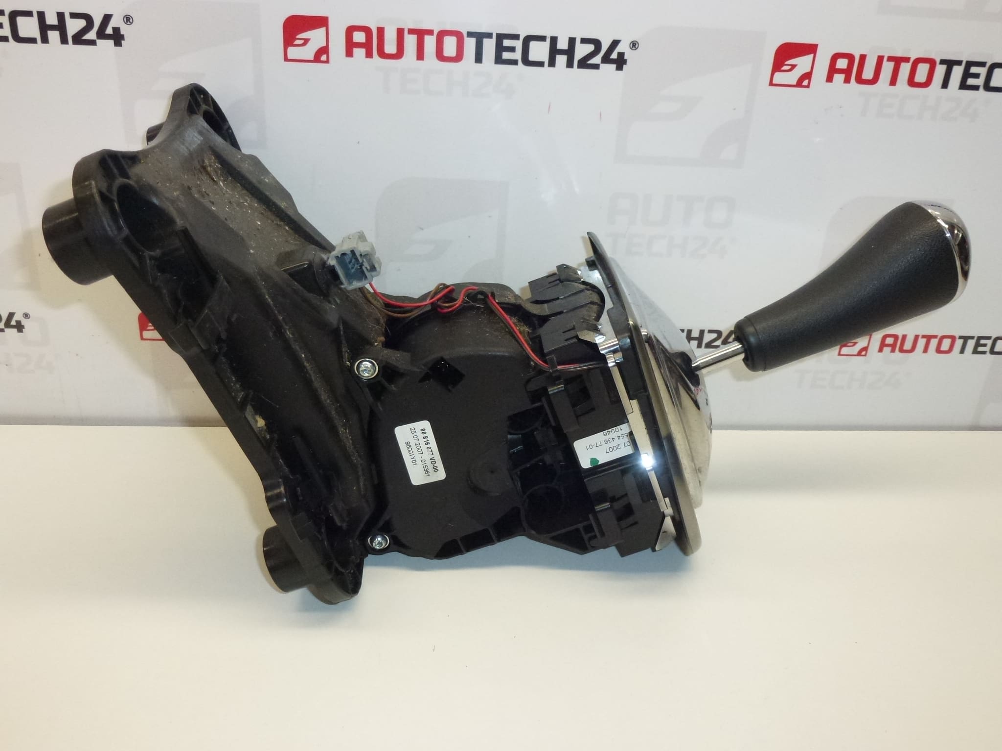 Vaihde SENSODRIVE Citroën C4 96816077 2400EL