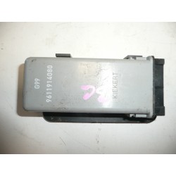 ECU-lukitusjärjestelmä Citroën Peugeot 9611914080 6547VG
