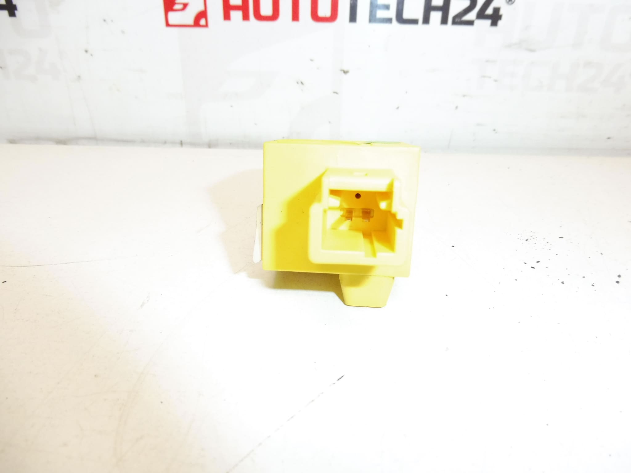 Kiihdytyssensori Siemens Peugeot 9640320180 5WK42959 8216AK - Image 2