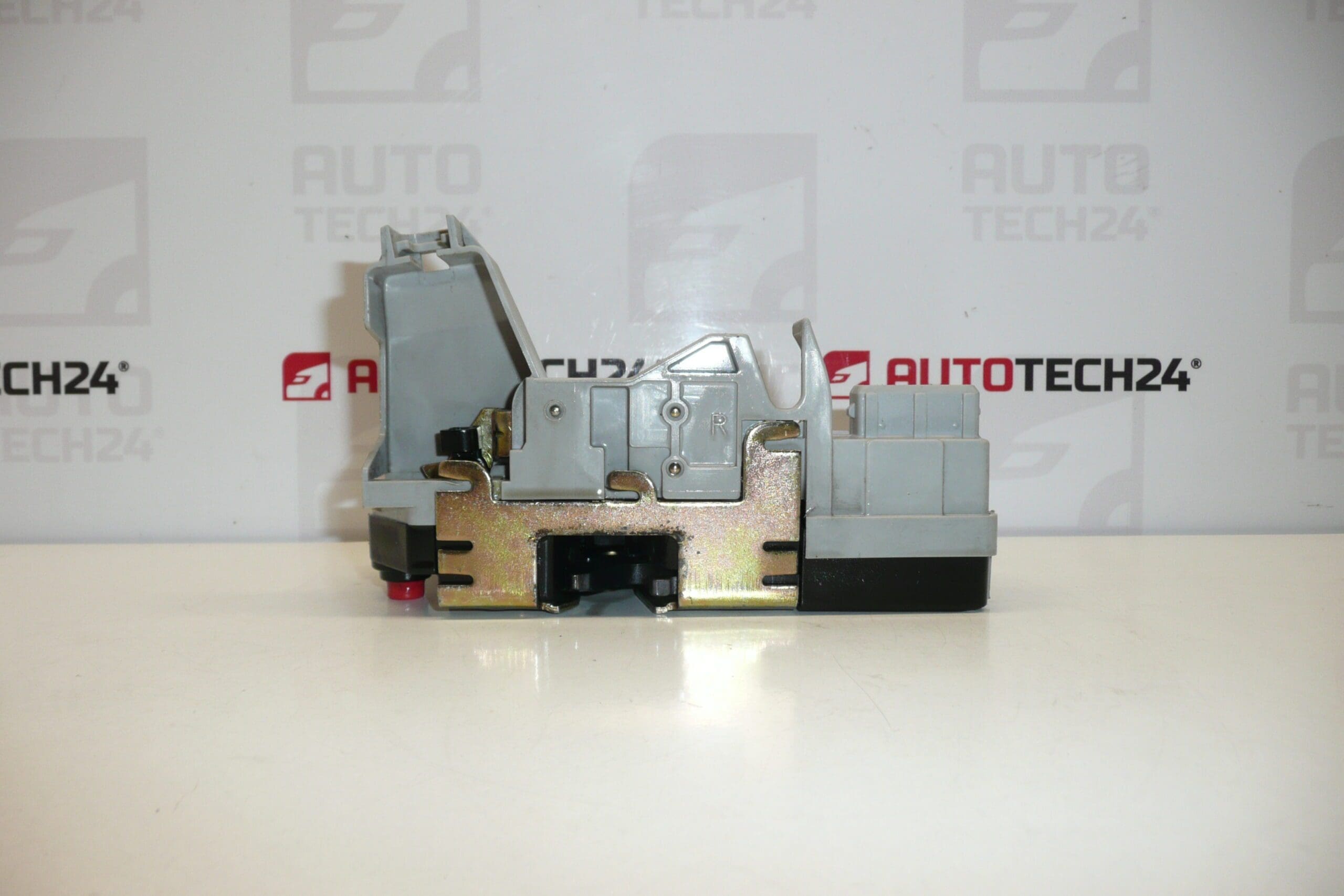 Sähköinen Oikean Takasivun Ovilukko Peugeot 307 9138C0 - Image 2