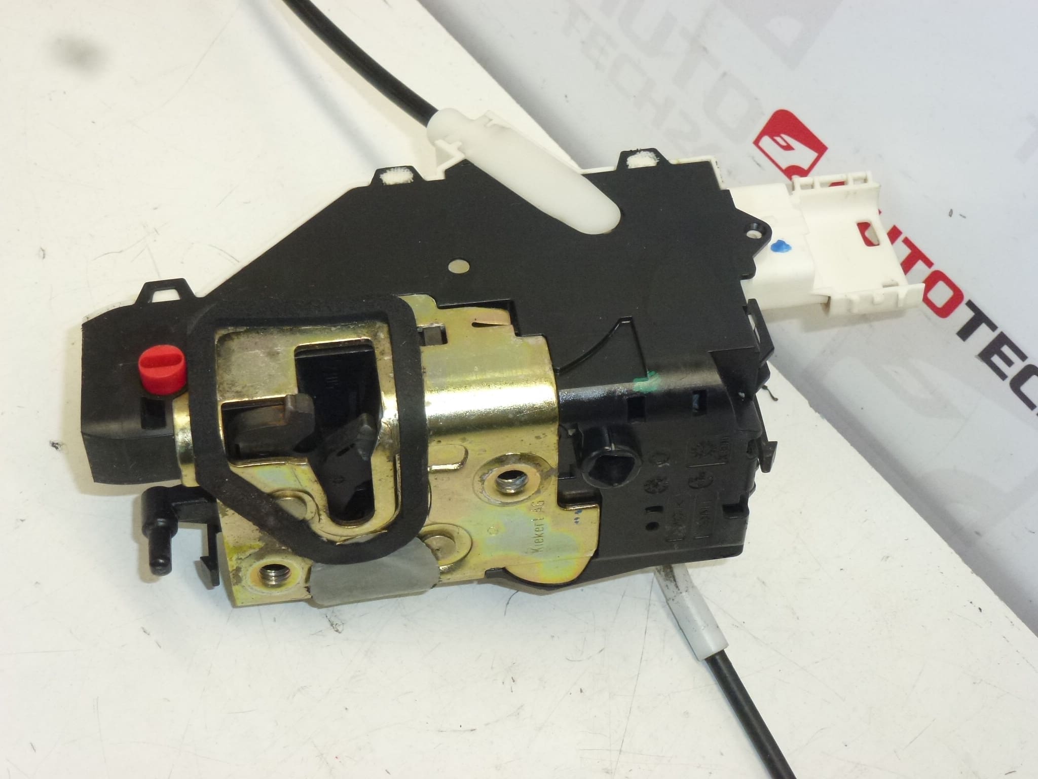 Peugeot 407 takaoven lukko 9659854180 - Image 2