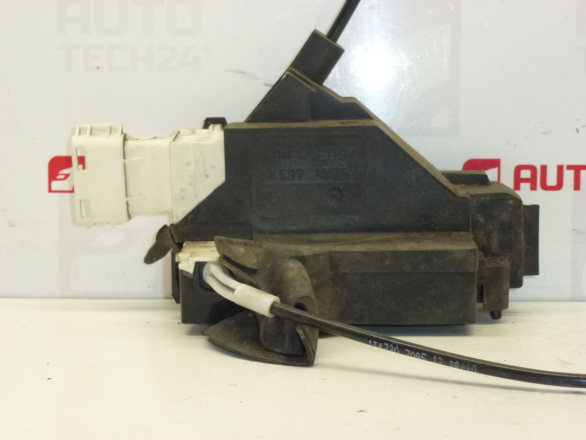 Peugeot 407 Vasemman Takaluukun Sähköinen Keskuslukon Lukko 9686691980 9137Q7 - Image 2