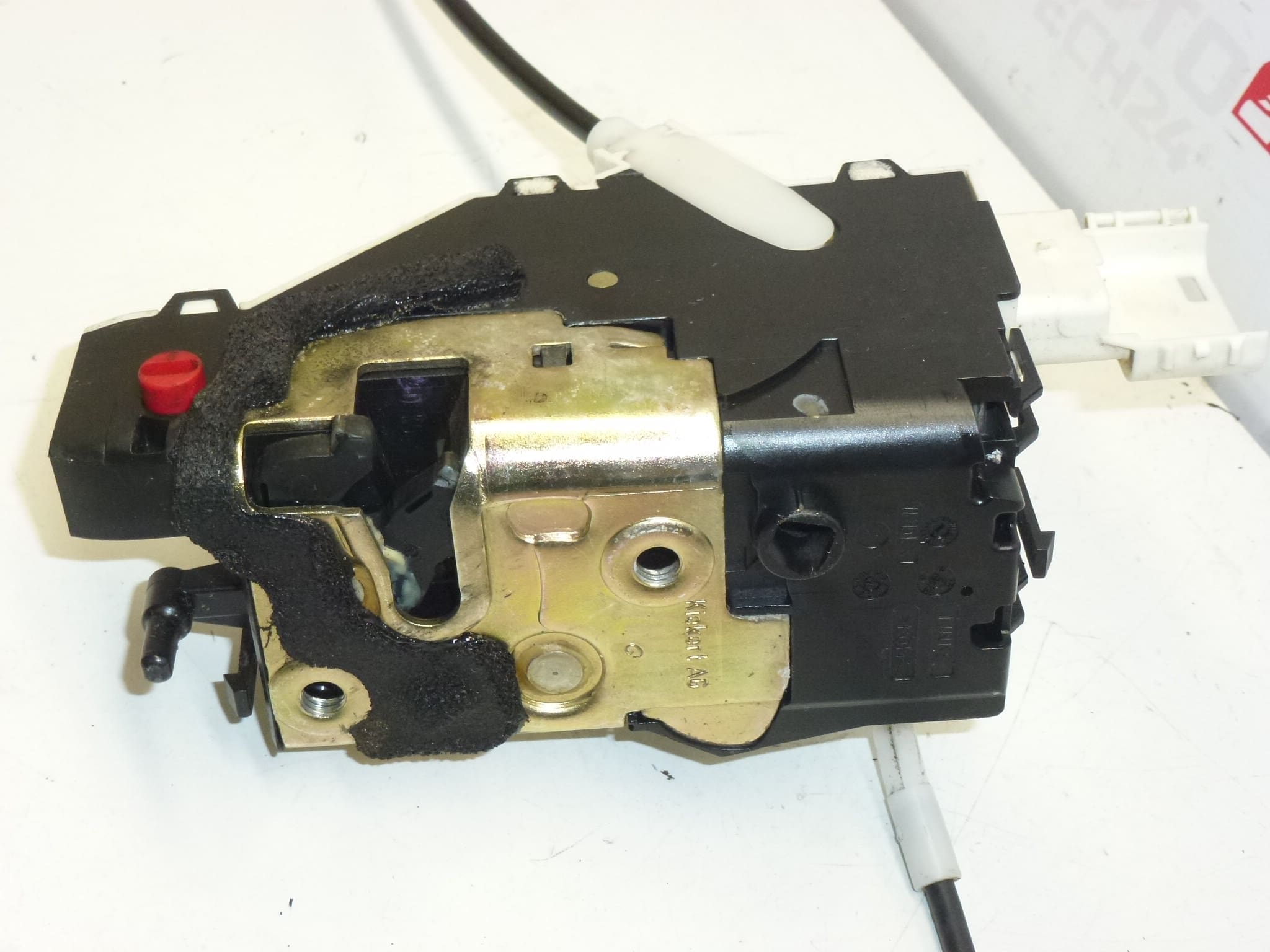 Vasemman Takaluukun Sähkölukko Peugeot 407 9681337380 9137K8 - Image 2