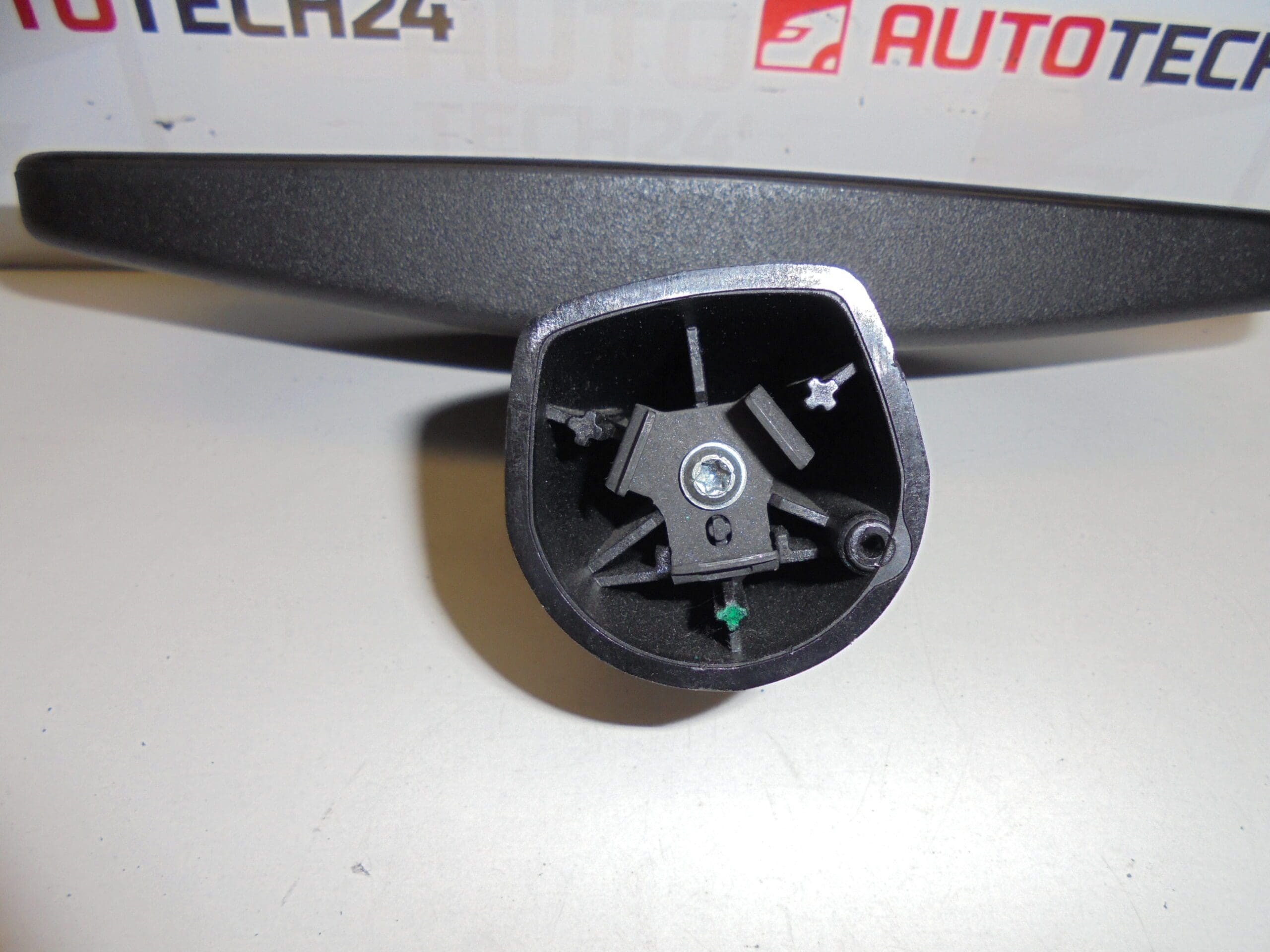 Taustapeili Citroën Peugeot 8153LN