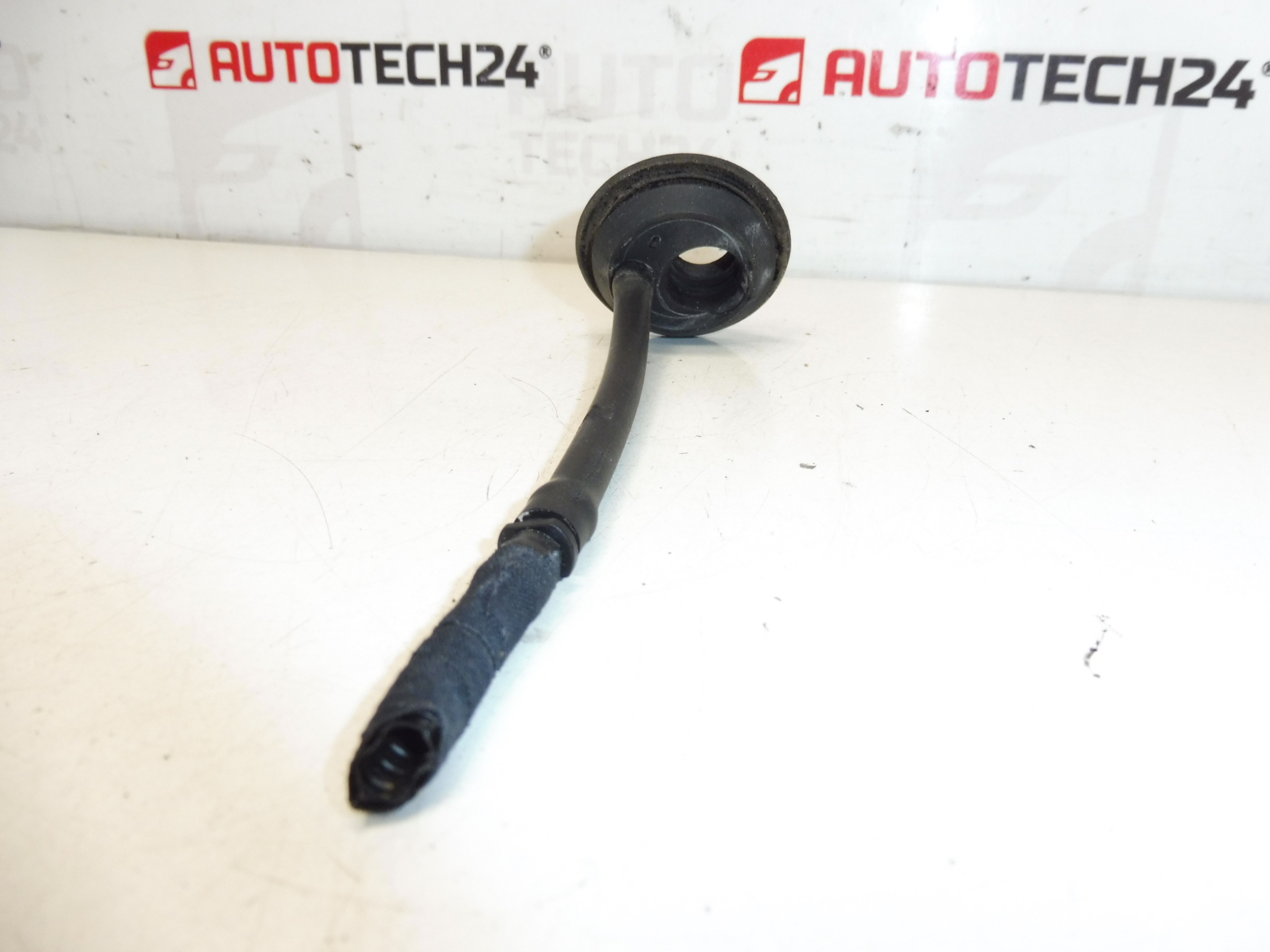 Citroën C8 Peugeot 807 6405L0 Takapyyhkeyhteys