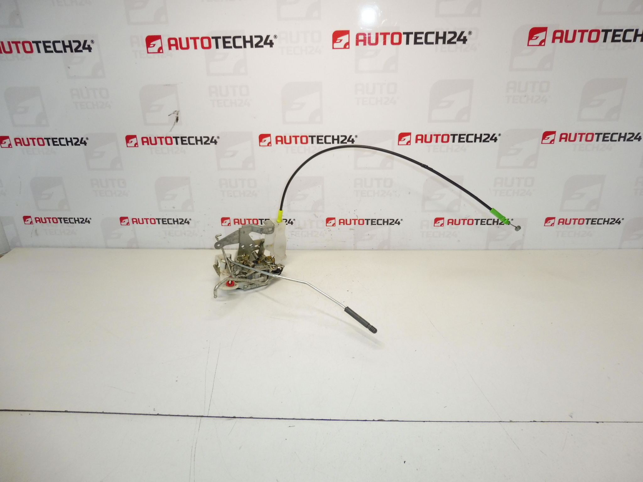 Vasen Vasemman Oikean Etuoven Aisin Citroën C1 Peugeot 107 9135S3