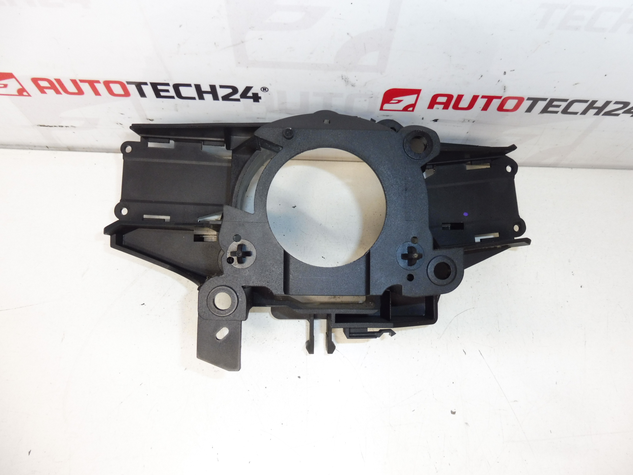 Ohjauspyörän Hallintalaitteen Kiinnike Citroën Peugeot 9631626080 61557024 6239K0