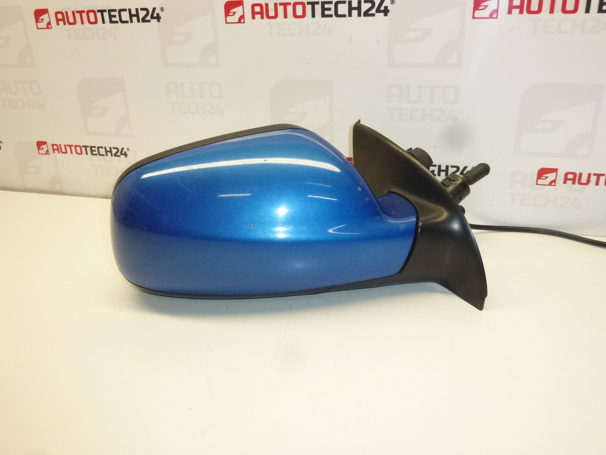 Oikea peili Peugeot 307 KMFD 96383364XT 8149AV