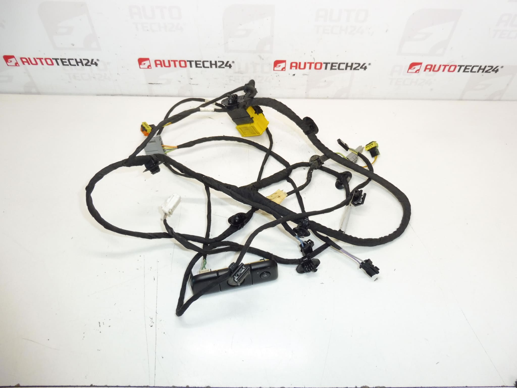 Citroen C4 Picasso Valeo 5243596 Kuljettajan istuin