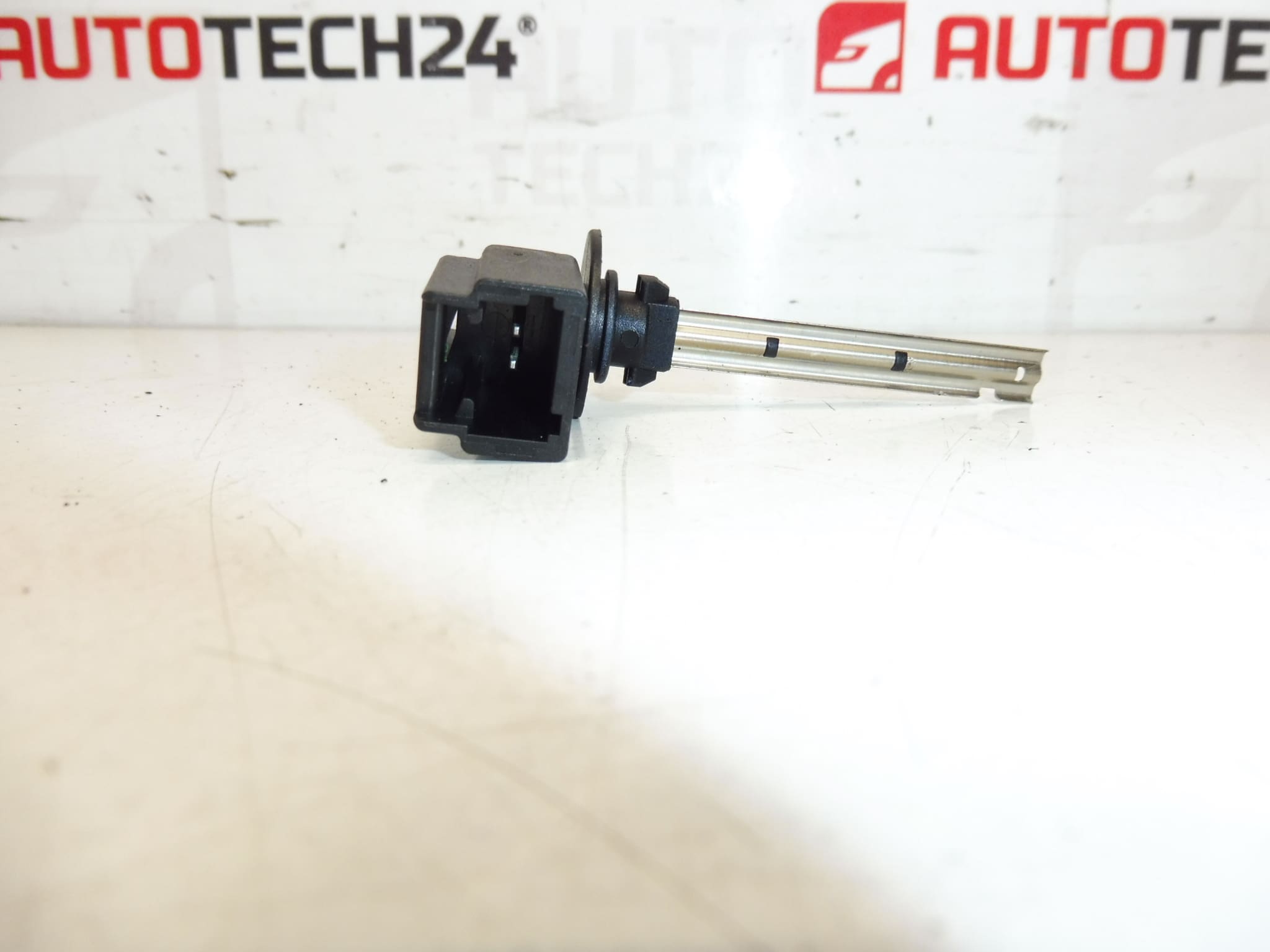 Citroën Peugeot Lämpötila-anturi 643618 - Image 2