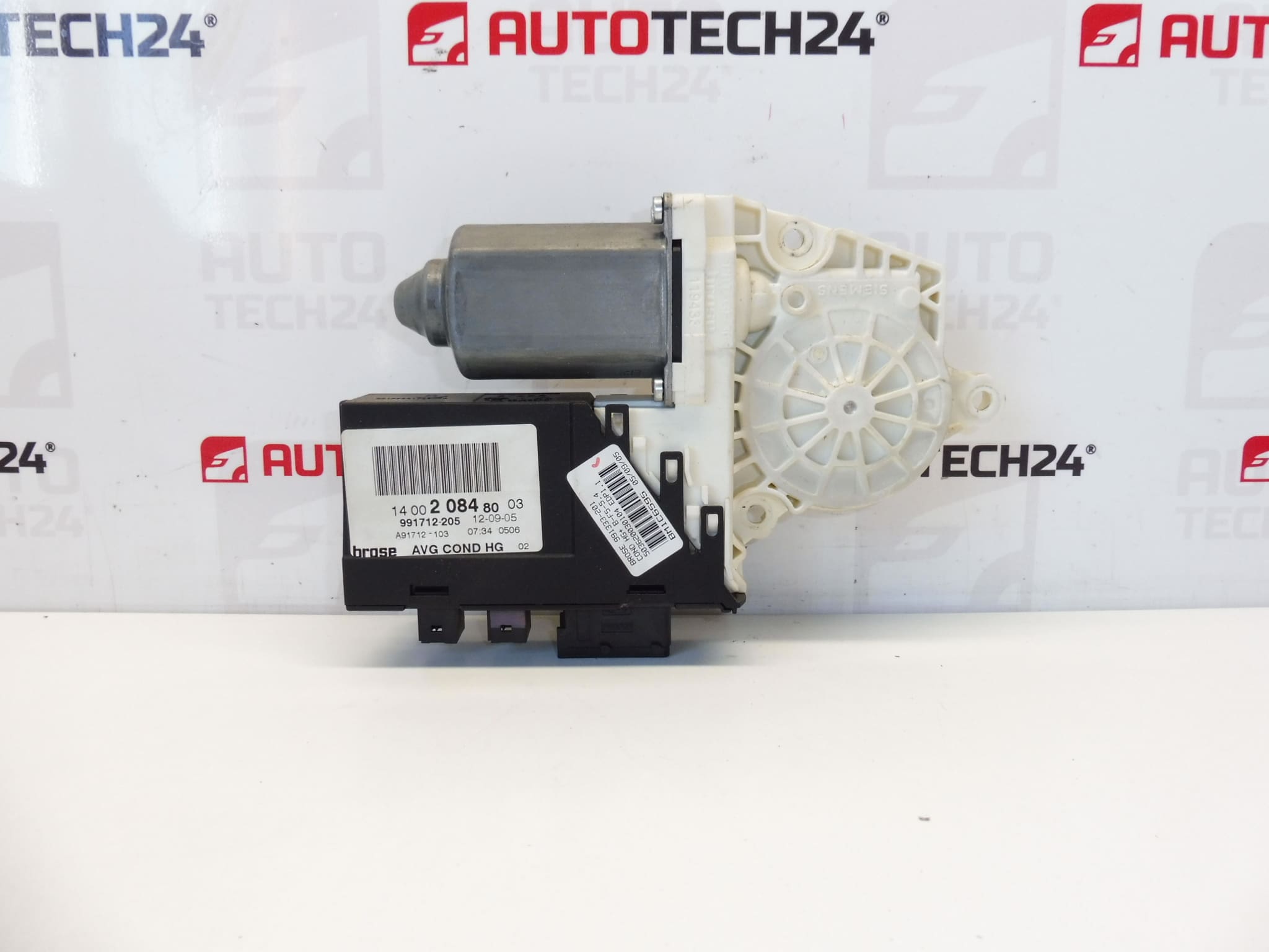 Citroën Peugeot Vasen etuikkunan käämitysmoottori 1400208480 9221V4