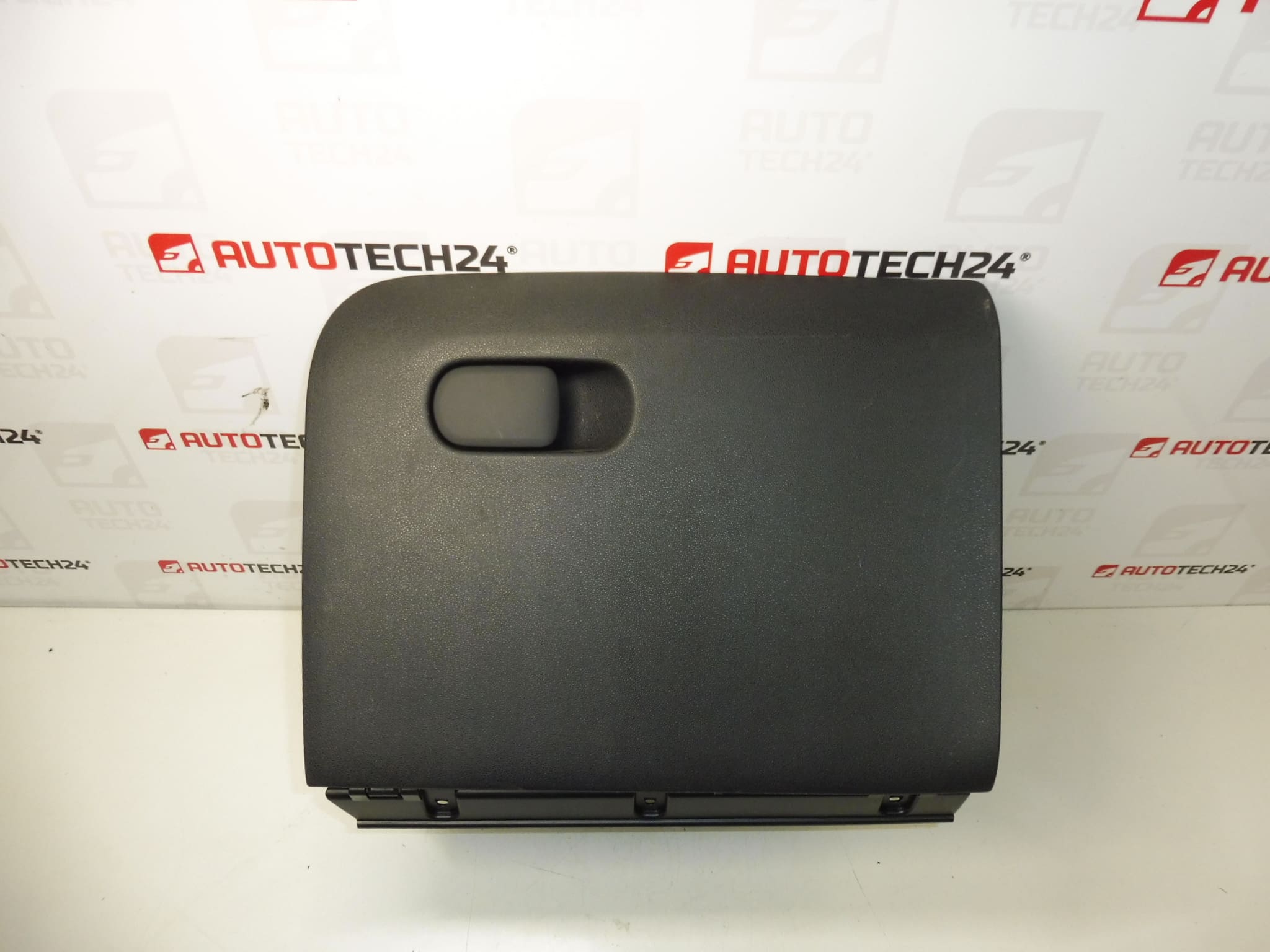 Säilytyslaatikon täydellinen C3 Picasso 98066102d 8218YJ 8218YF