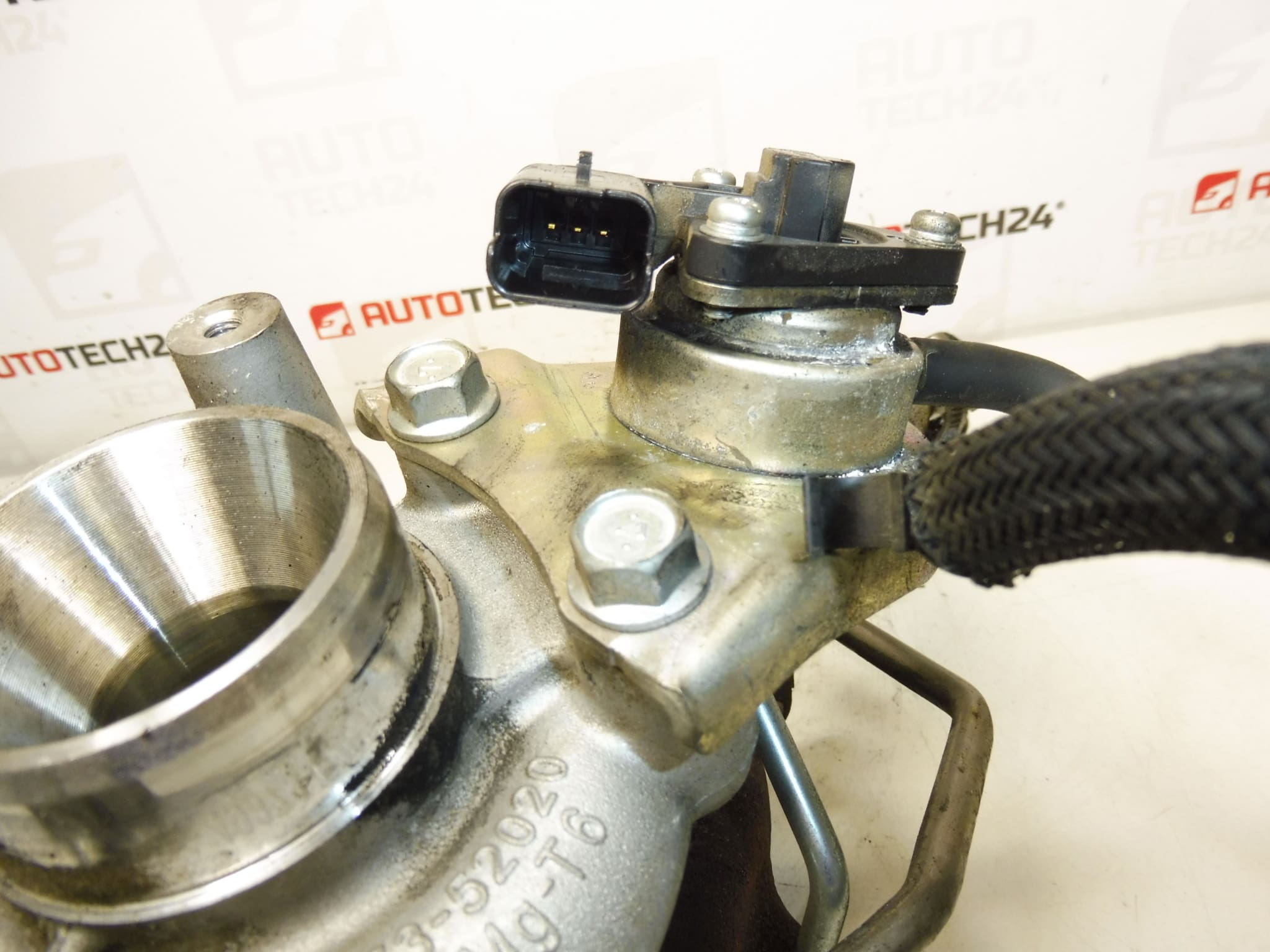 6 HDI 68 kW 83 tuhatta km 9673283680 TD02H2-07TT-21