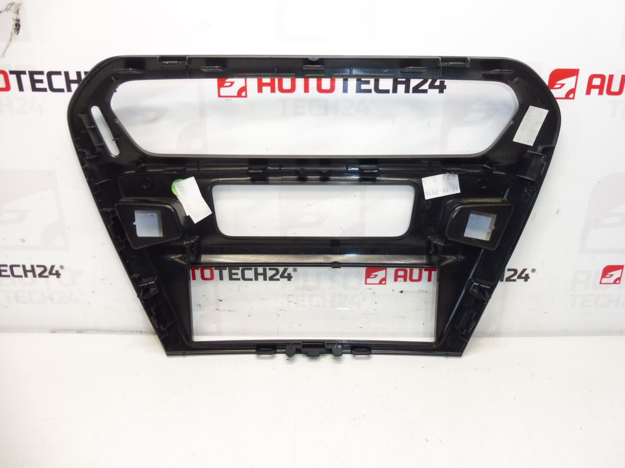 Autoradio-paneeli Citroen C-Elysée Peugeot 301 9676343977 96763439CS - Image 2