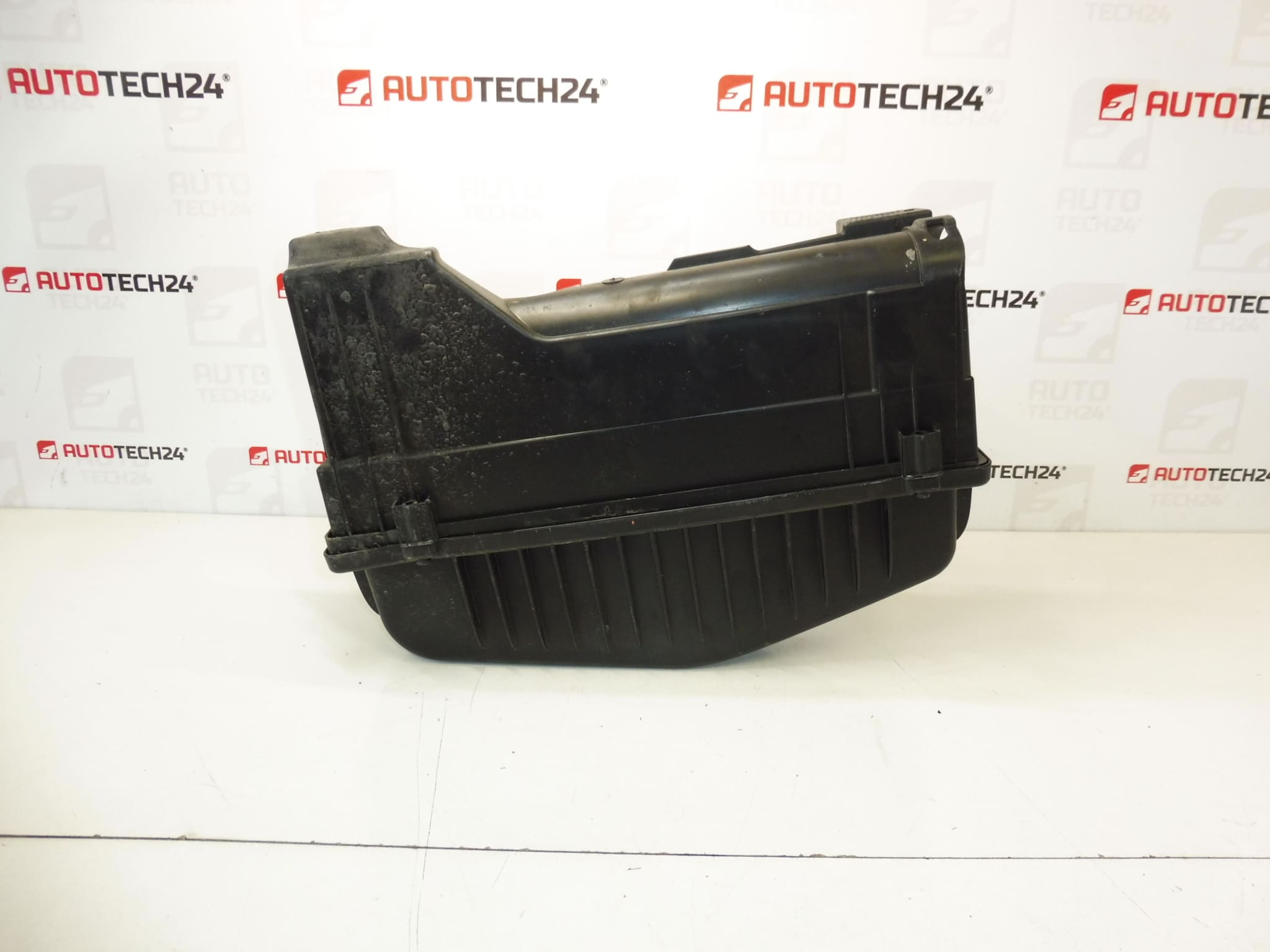 Filbox 1.1i 1.4i Citroën Peugeot 9672060980 1420V0