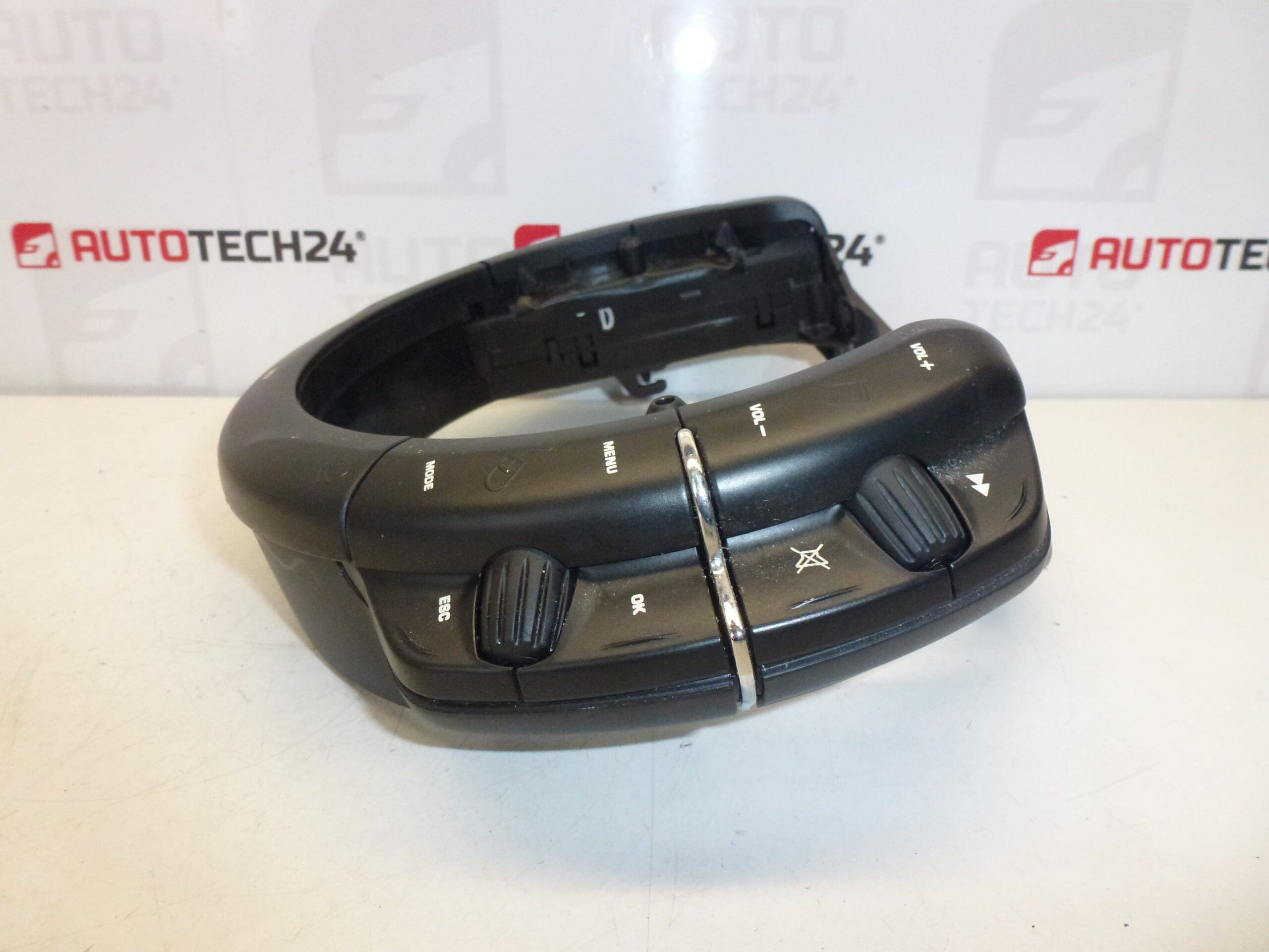 Citroën C4 96624938XT 6242P0 Ohjauspyörän ohjaimet - Image 2