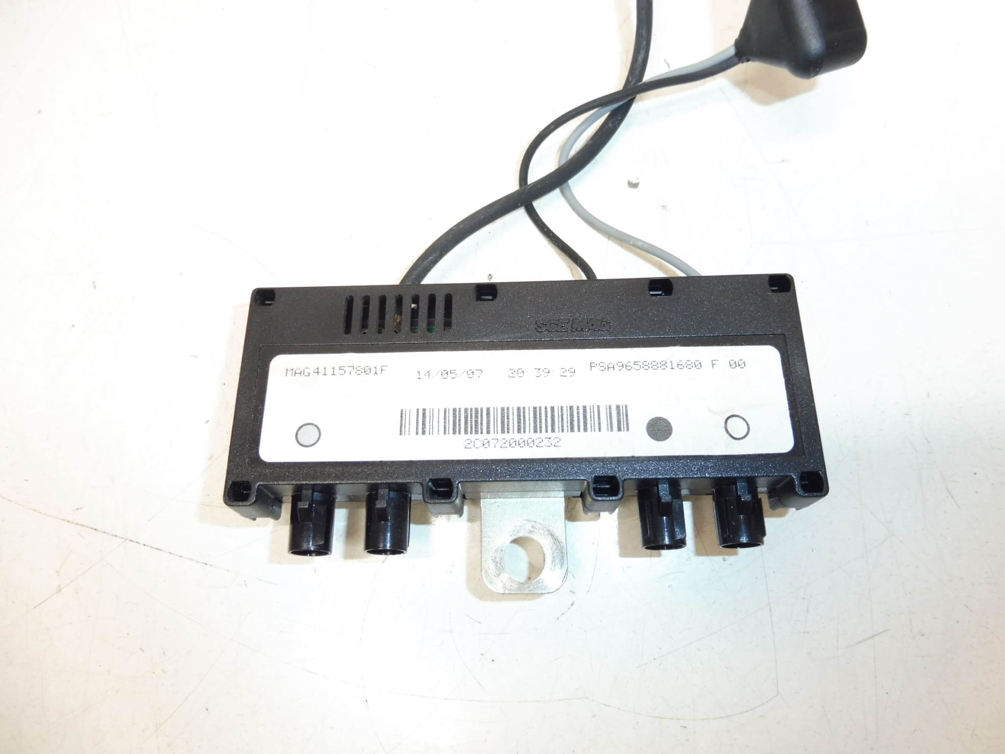 Peugeot 407 Antennimoduuli 9658881680 6561EG - Image 2