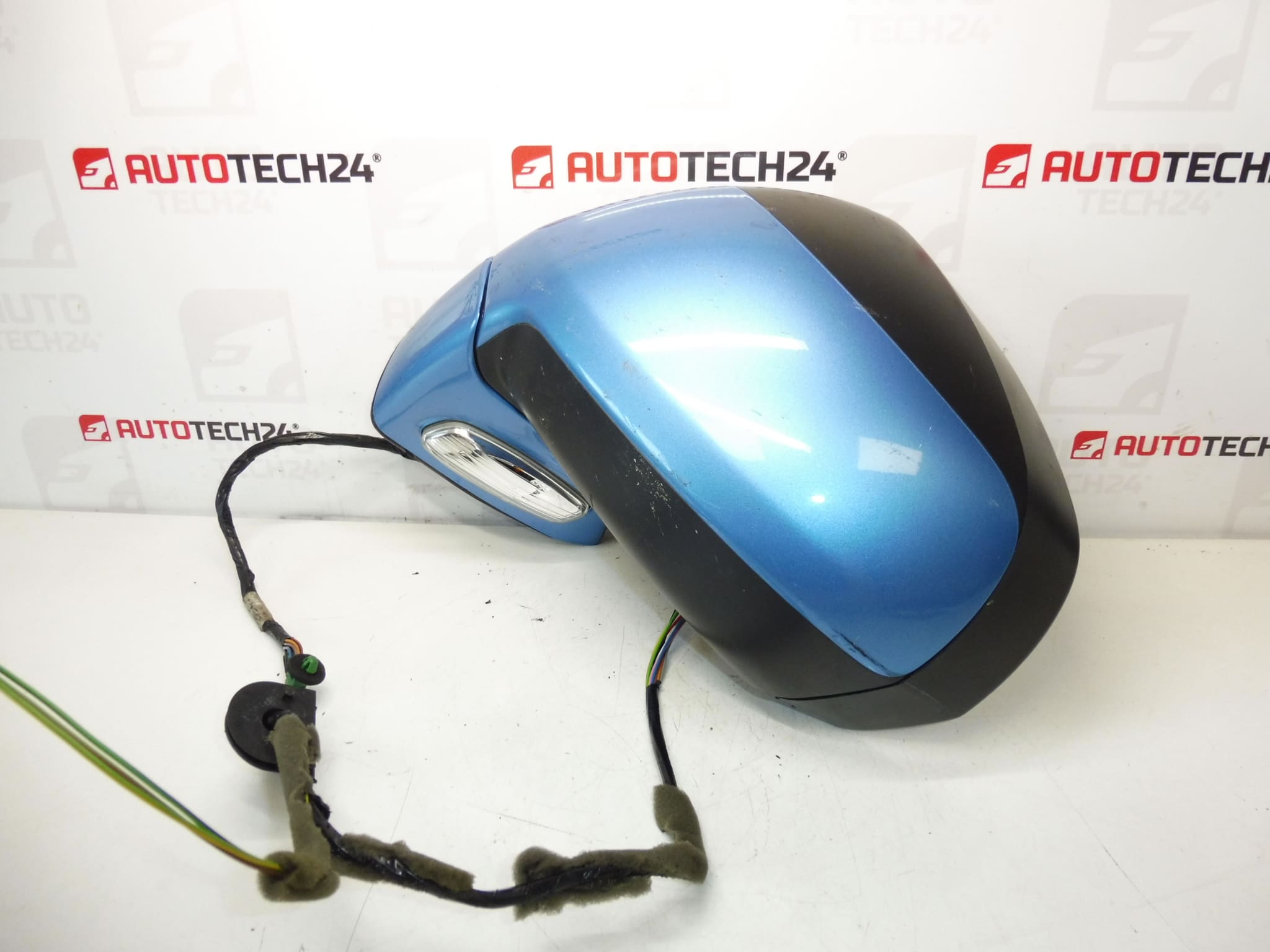 Vasen peili knyc citroën C4 Picasso 96850509XT 8153H4