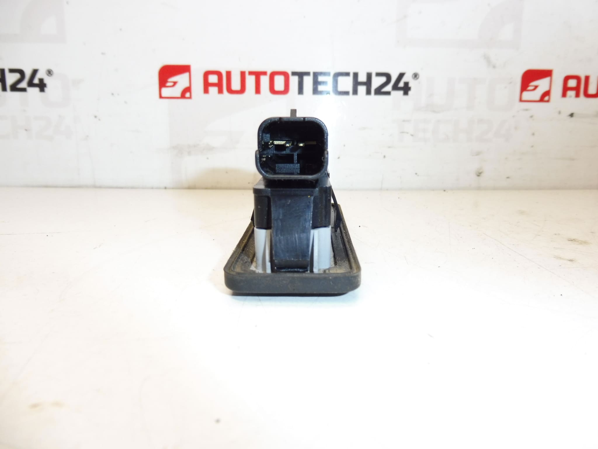 Takaluukun Ohjain Citroën Peugeot 9676028380 - Image 2