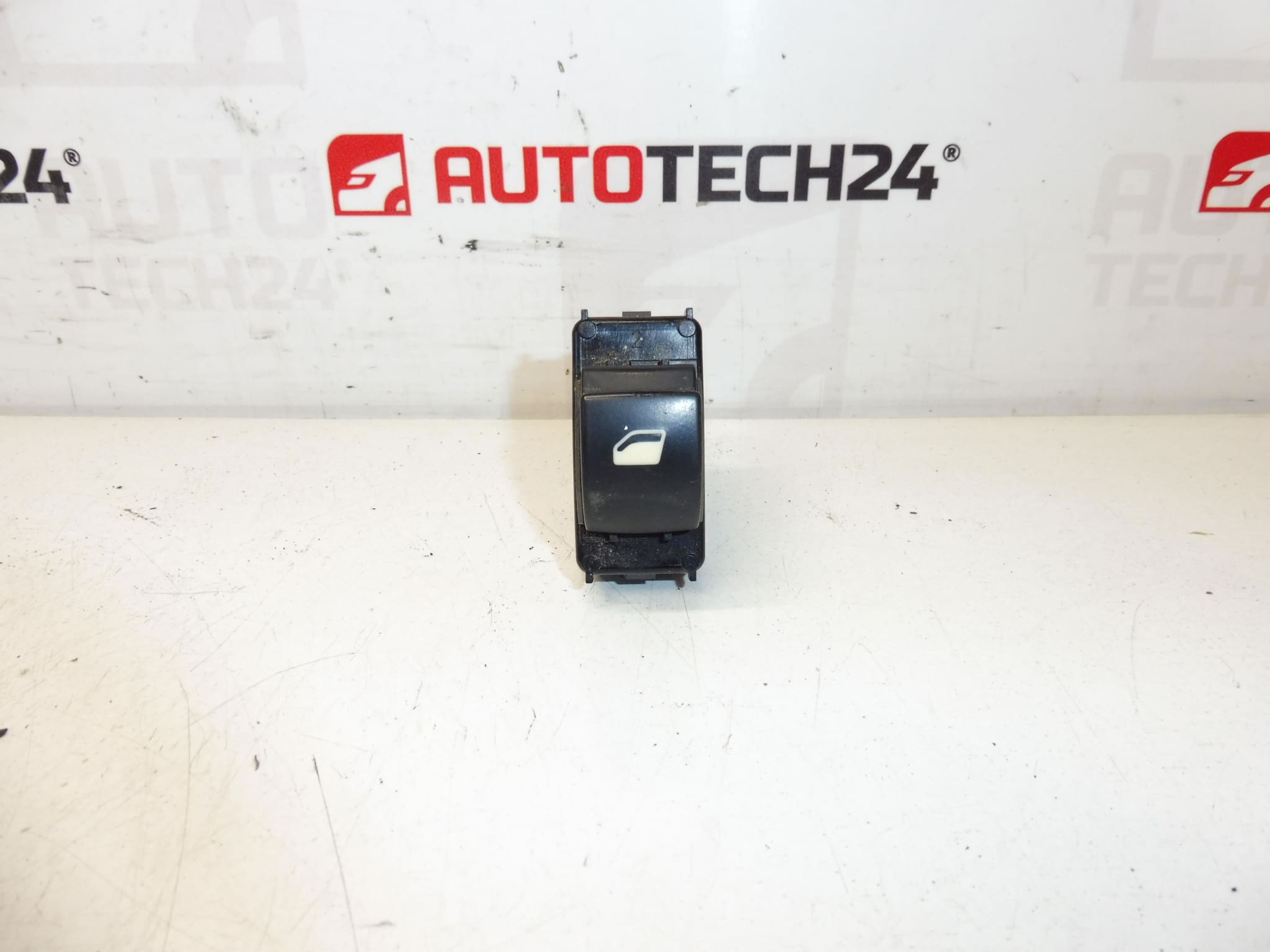 Citroen Peugeot 96624281 6490E2 -ikkunan kuljettaja