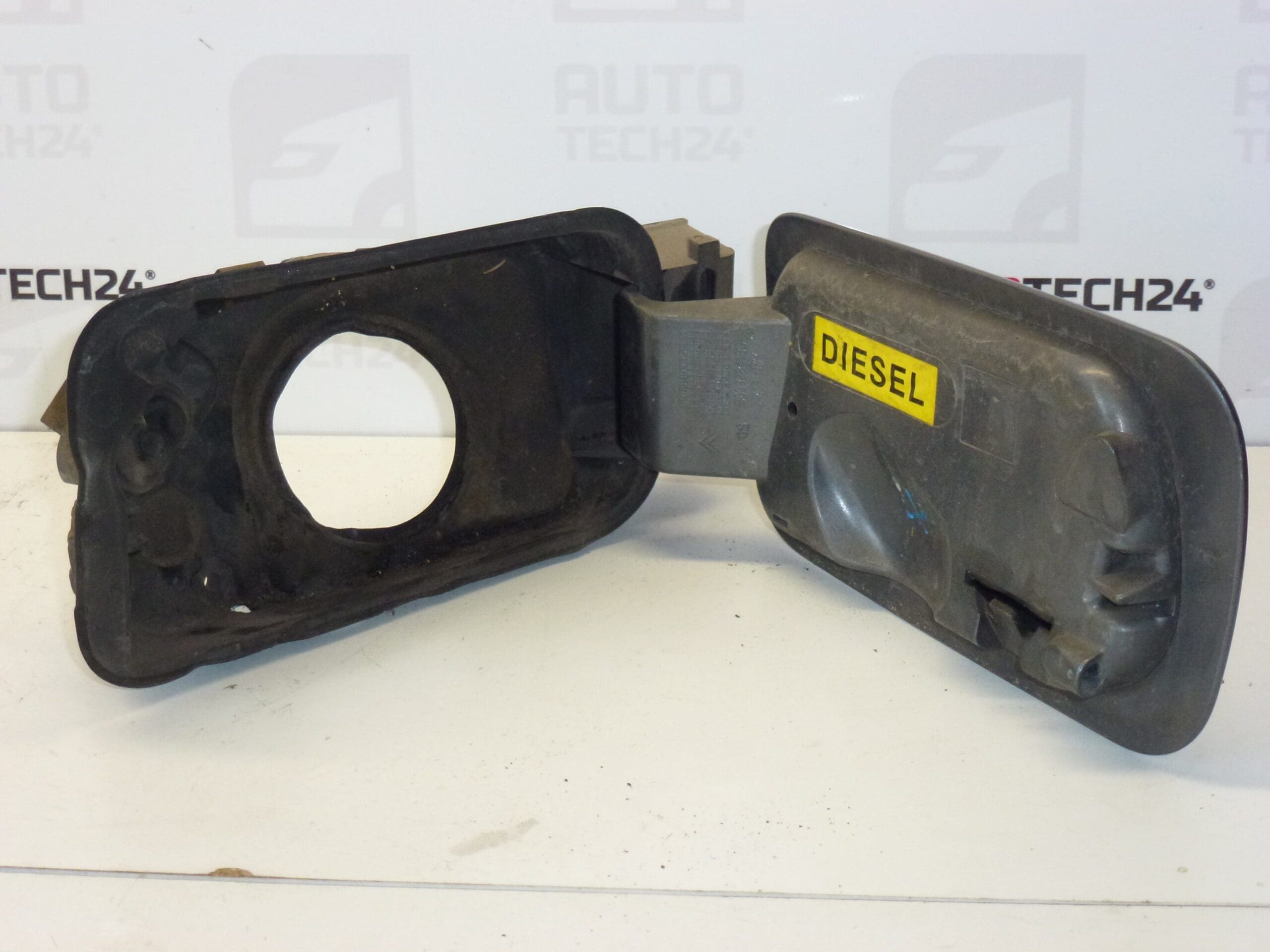 Polttoainetankin kansi Citroën C5 9633284180 151784 EYTC - Image 2