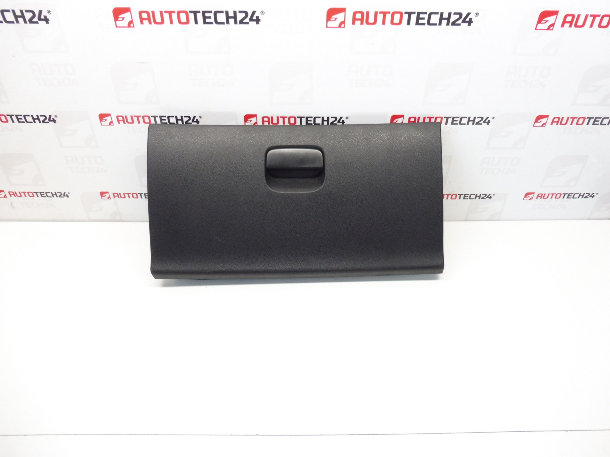 Peugeot 308 8226LE säilytystilan sivukansi